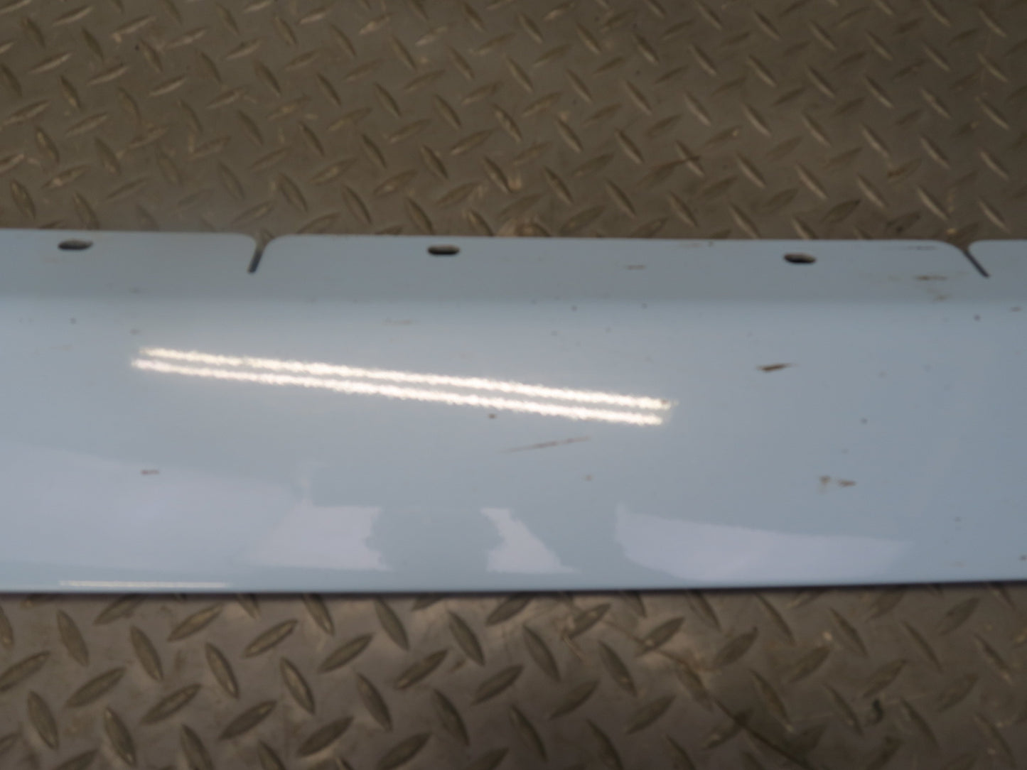 02-05 Ford Thunderbird Set of 2 Left & Right Side Skirt Rocker Panel Molding OEM