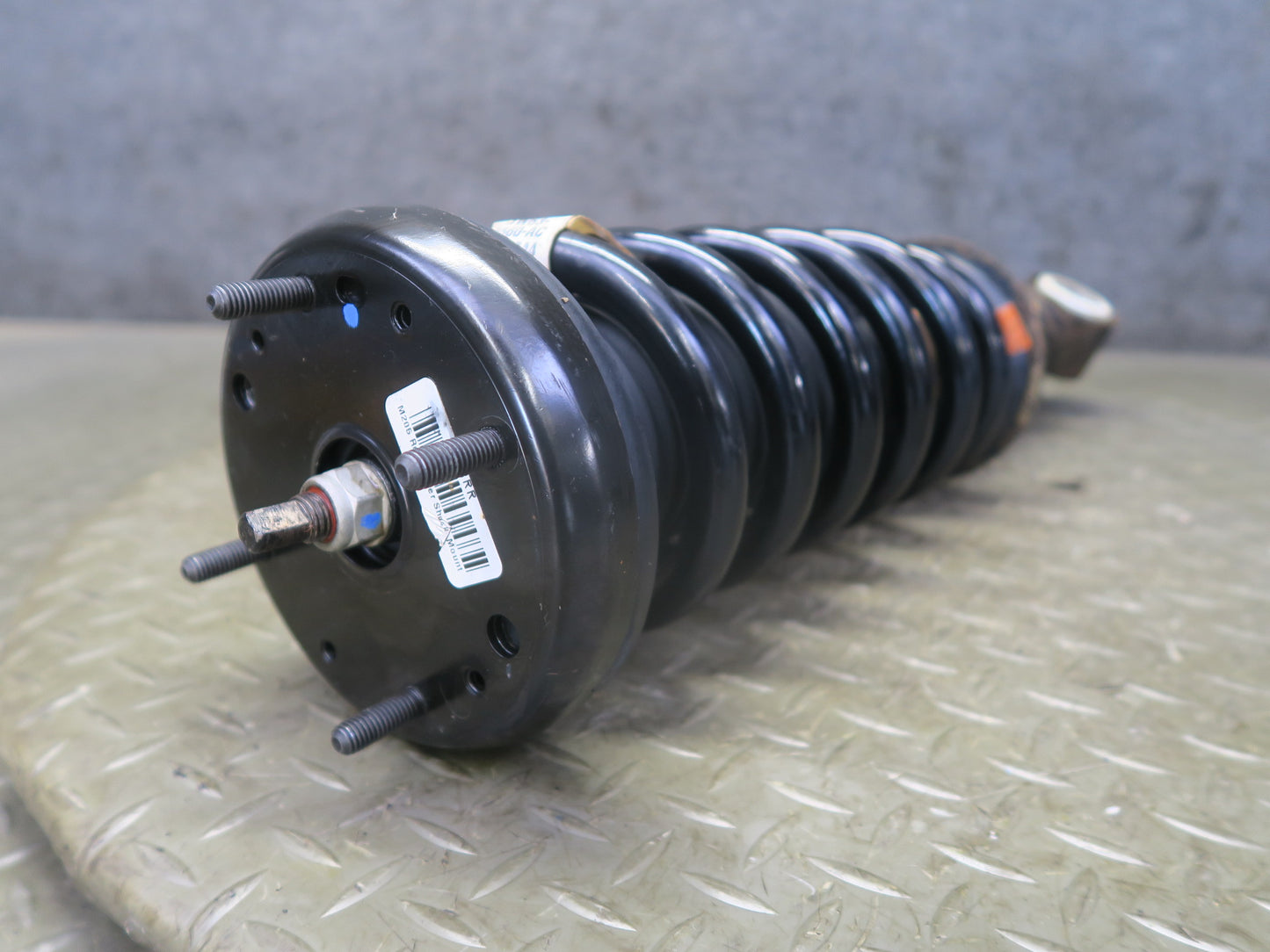 02-04 Ford Thunderbird Set of 2 Rear Left & Right Strut Shock Absorber OEM