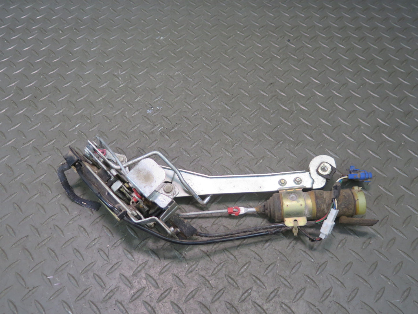 86-92 Toyota Supra MA70L Right Door Lock Latch Actuator OEM
