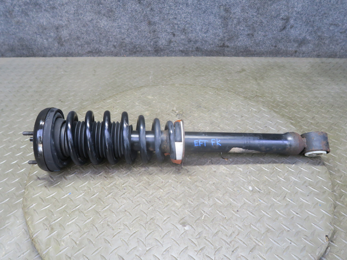 02-05 Ford Thunderbird Set of 2 Front Left & Right Strut Shock Absorber 33K OEM