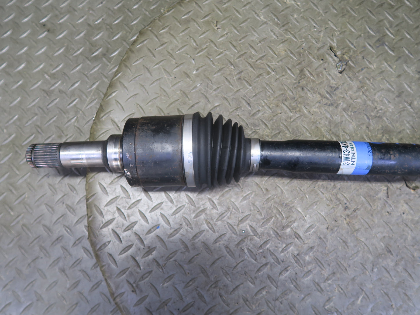 02-05 Ford Thunderbird Rear Left Suspension Axle Shaft 3W43-4K139-BA OEM