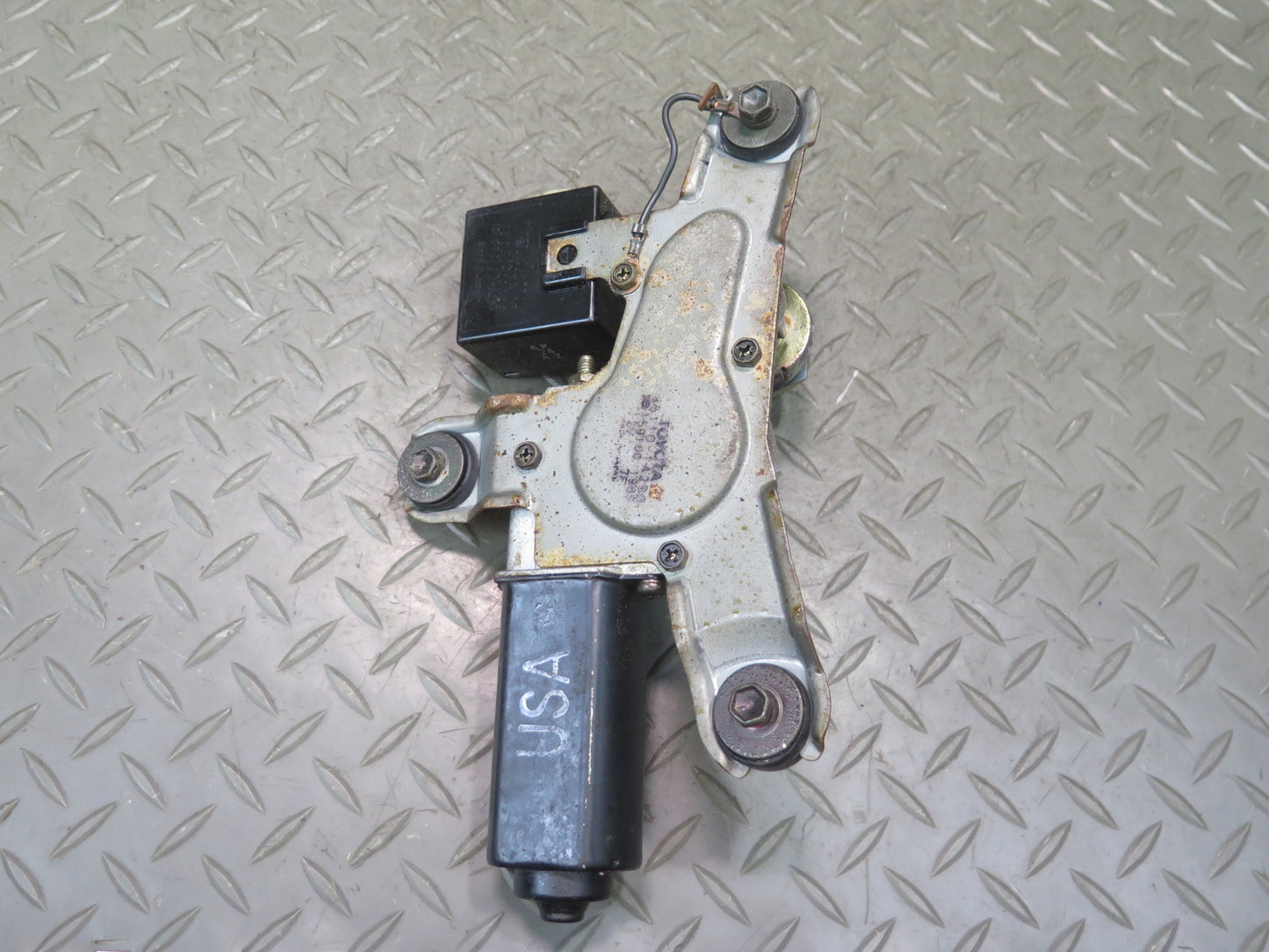 86-92 Toyota Supra MA70L Rear Trunk Lid Tailgate Wiper Motor OEM