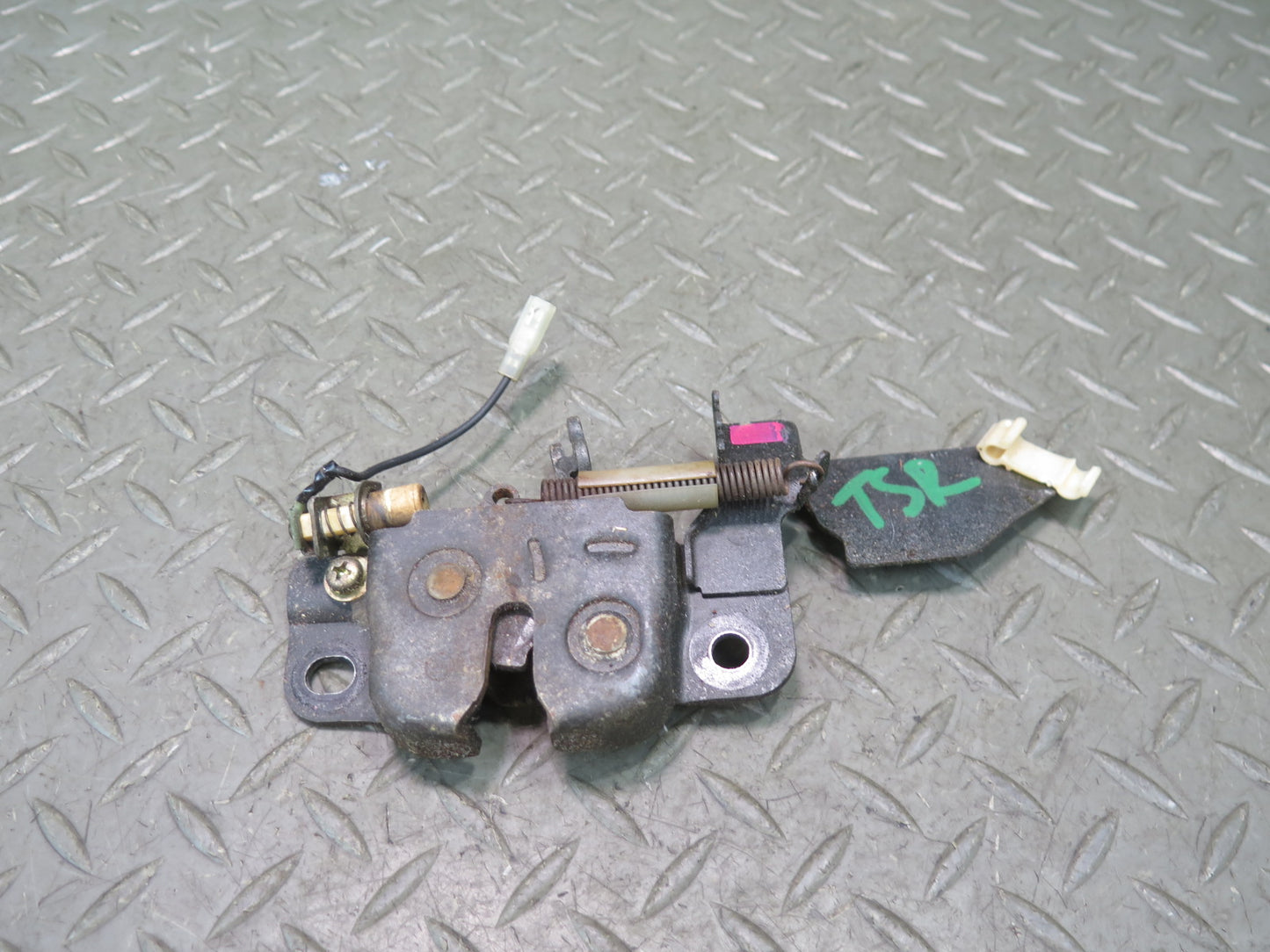 86-92 Toyota Supra MA70L Rear Hatch Trunk Lid Release Lock Latch OEM