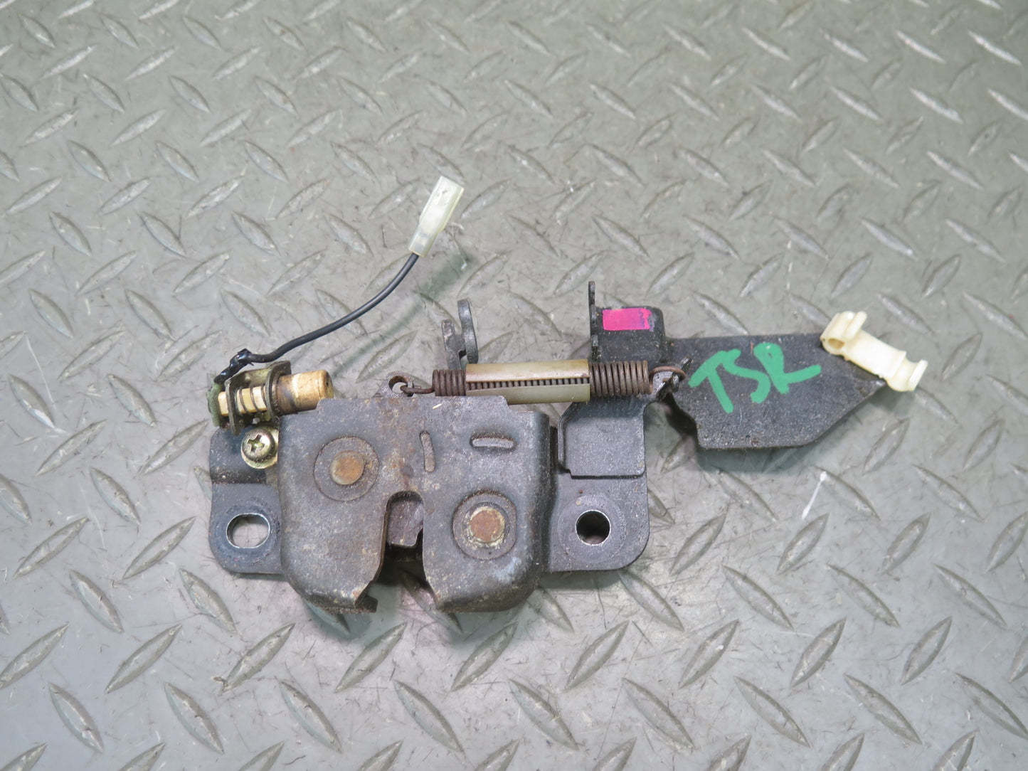 86-92 Toyota Supra MA70L Rear Hatch Trunk Lid Release Lock Latch OEM