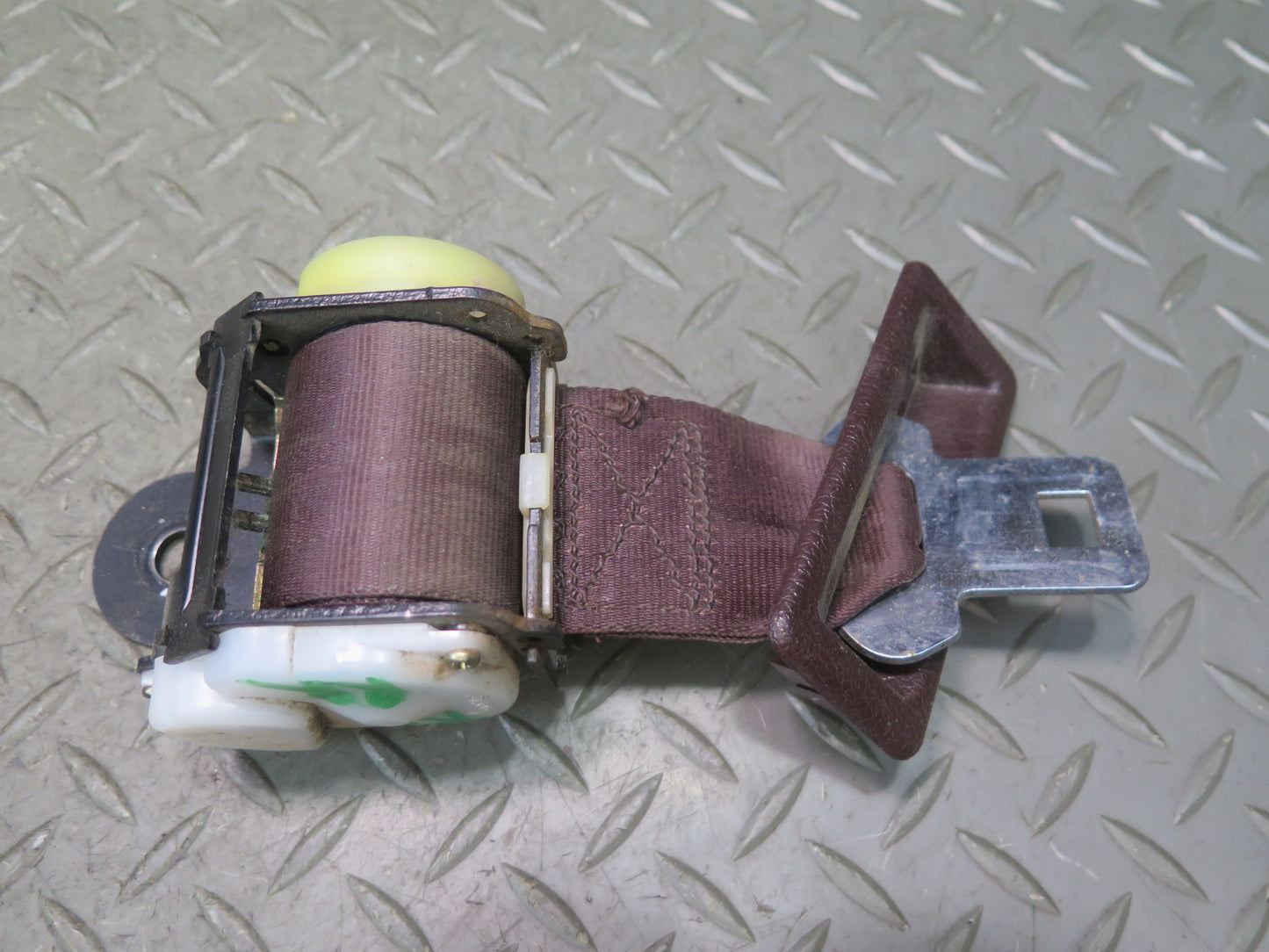 86-88 TOYOTA SUPRA REAR RIGHT & LEFT SIDE SEATBELT RETRACTOR SET OEM