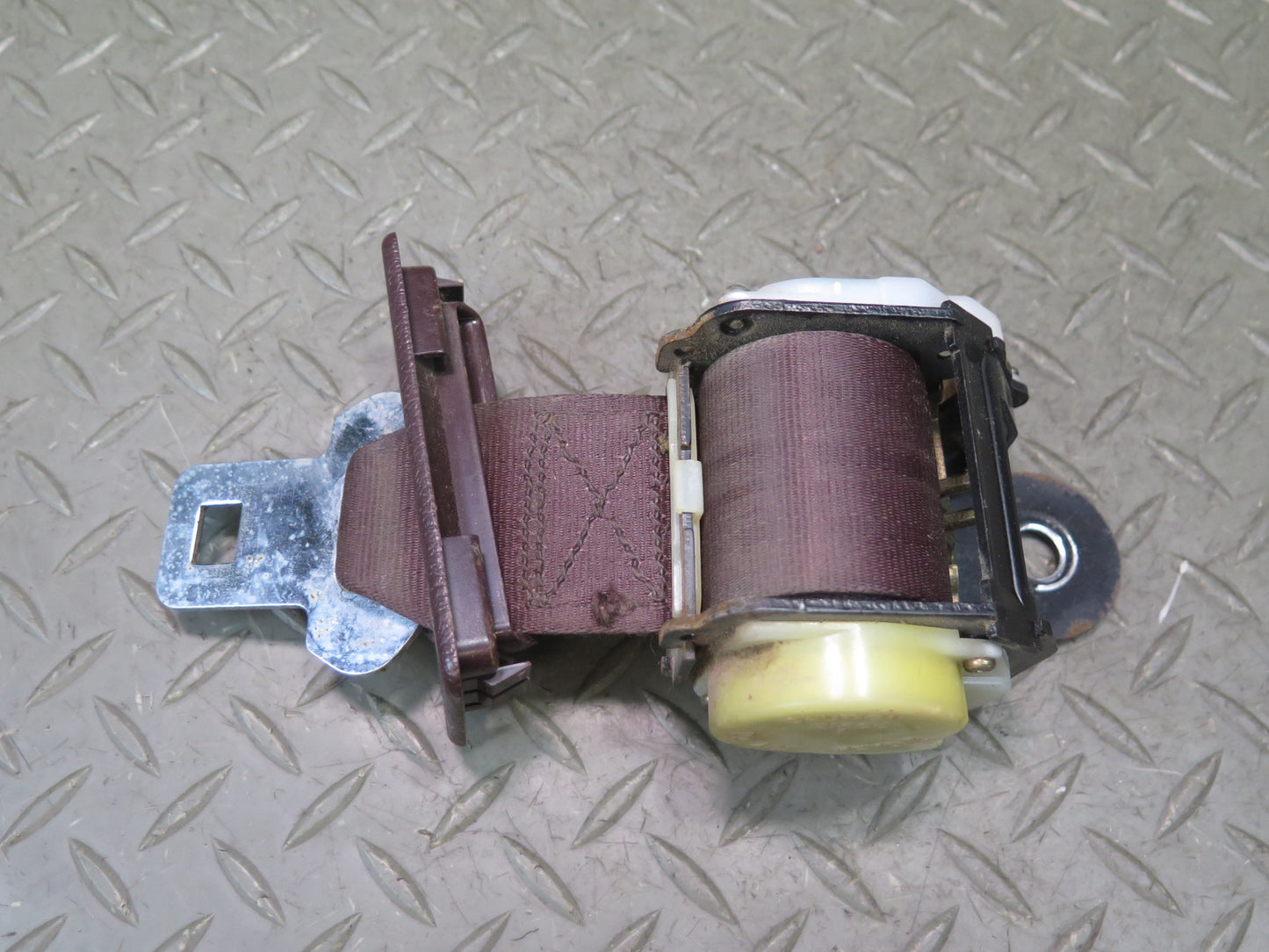 86-88 TOYOTA SUPRA REAR RIGHT & LEFT SIDE SEATBELT RETRACTOR SET OEM