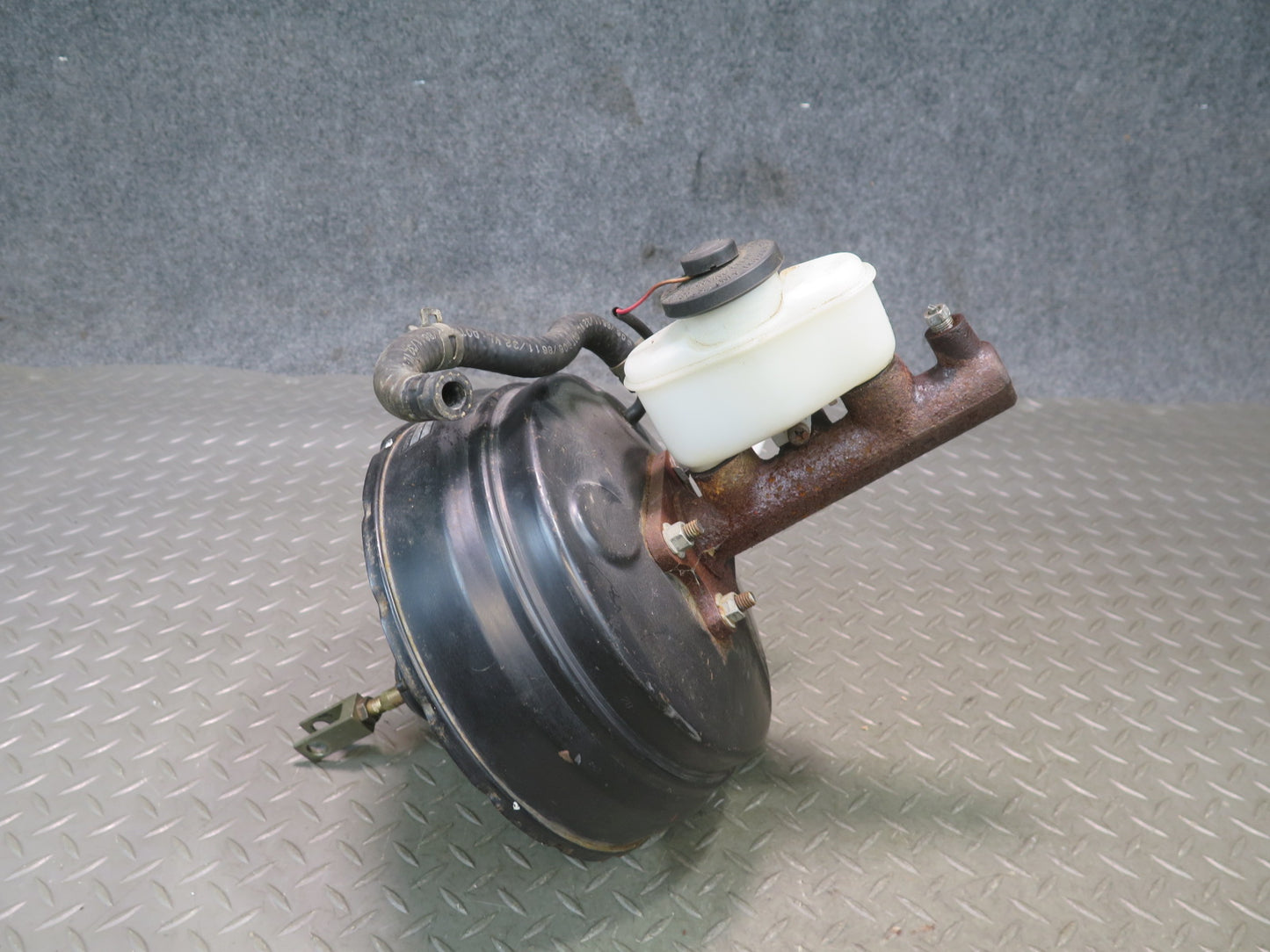 1986 Toyota Supra MA70L Brake Master Cylinder Booster Fluid Reservoir OEM