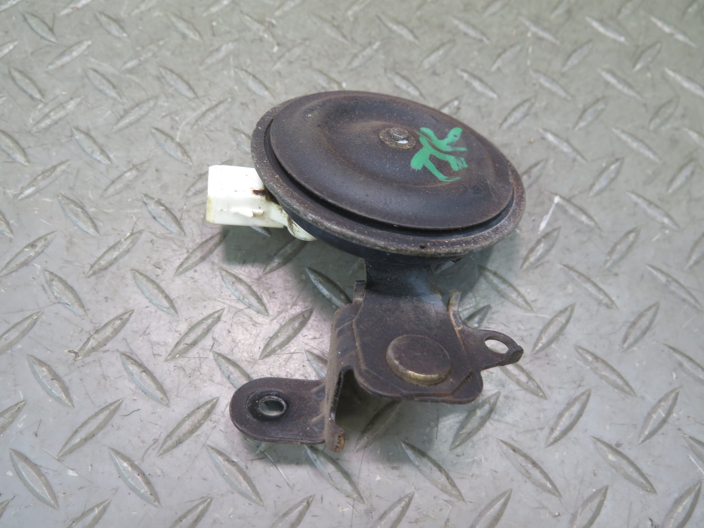 86-92 Toyota Supra MA70L Alarm Horn Siren 86510-14250 OEM