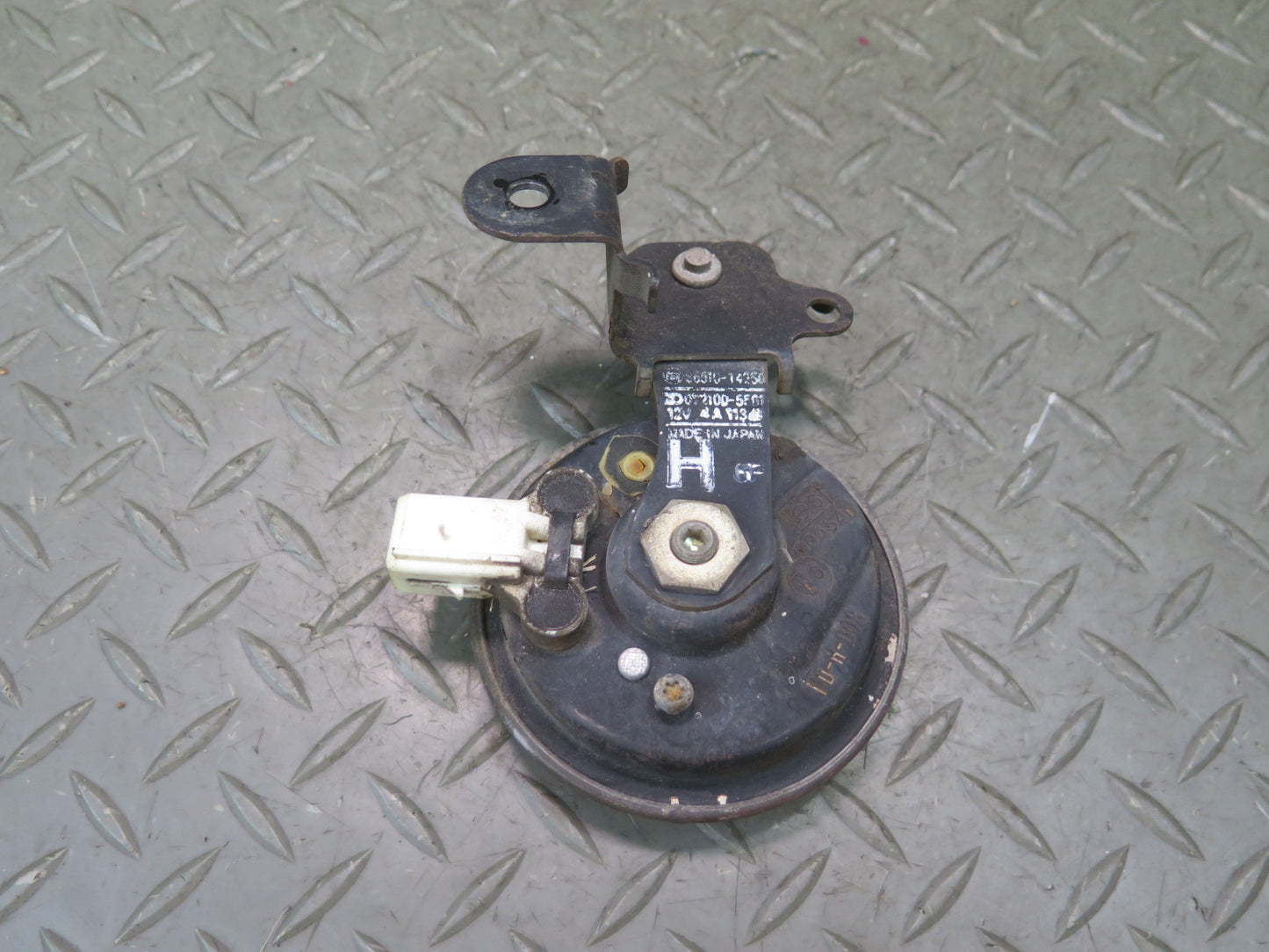 86-92 Toyota Supra MA70L Alarm Horn Siren 86510-14250 OEM