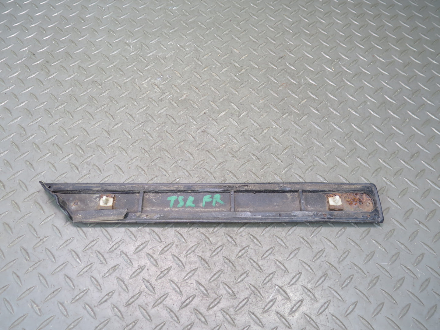 86-88 Toyota Supra MA70L Set of 2 Front Left & Right Fender Trim Molding OEM