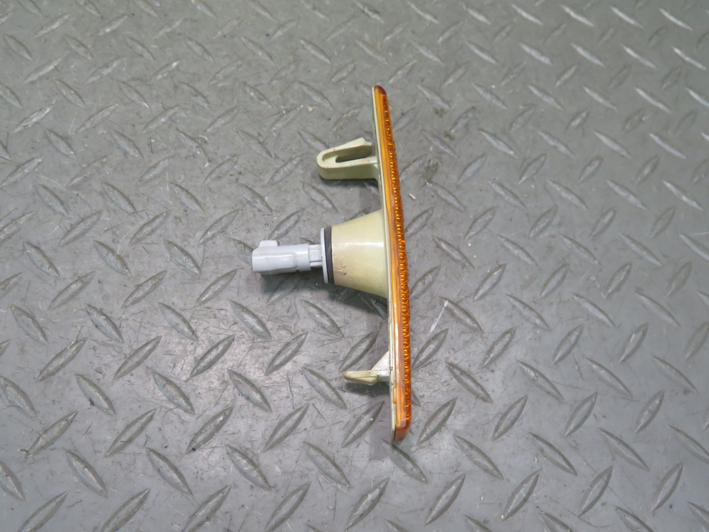 86-92 Toyota Supra MA70L Front Left & Right Fender Marker Light Lamp Set OEM