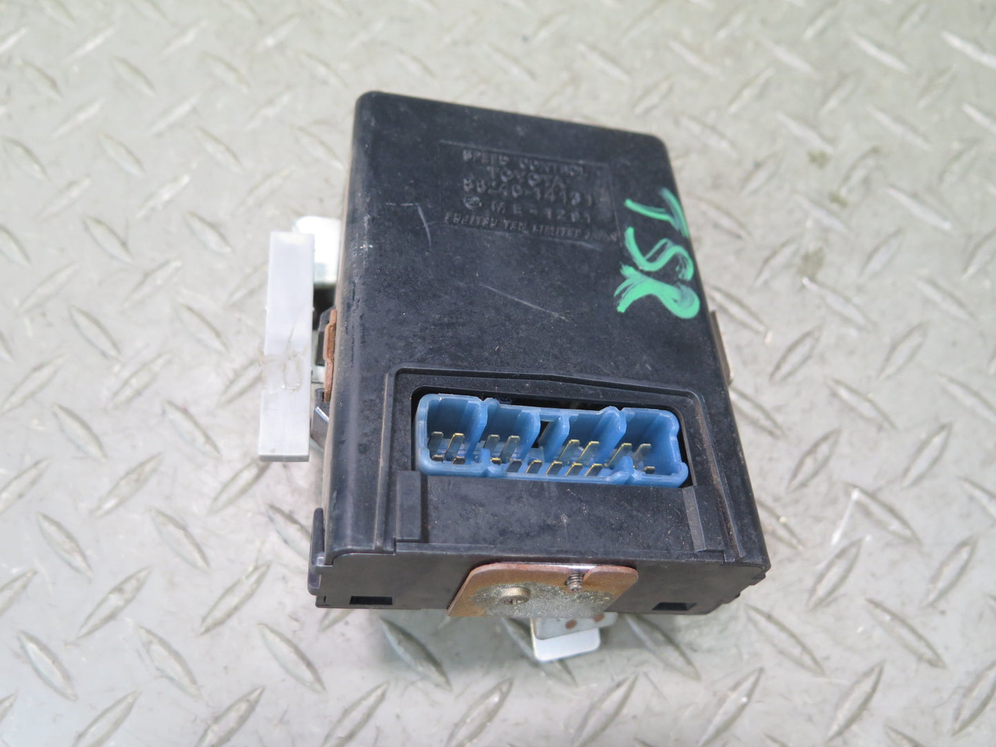 86-88 Toyota Supra MA70L NA Speed Cruise Control Module 88240-14131 OEM