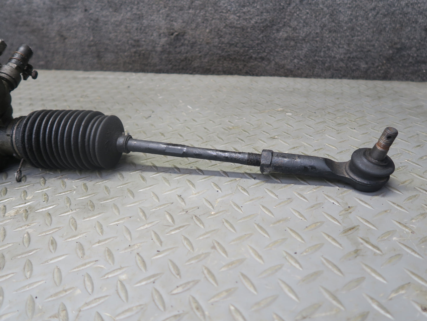96-98 Nissan Stagea WGC34 RB25DE RB20E RWD NA Power Steering Rack AND Pinion OEM