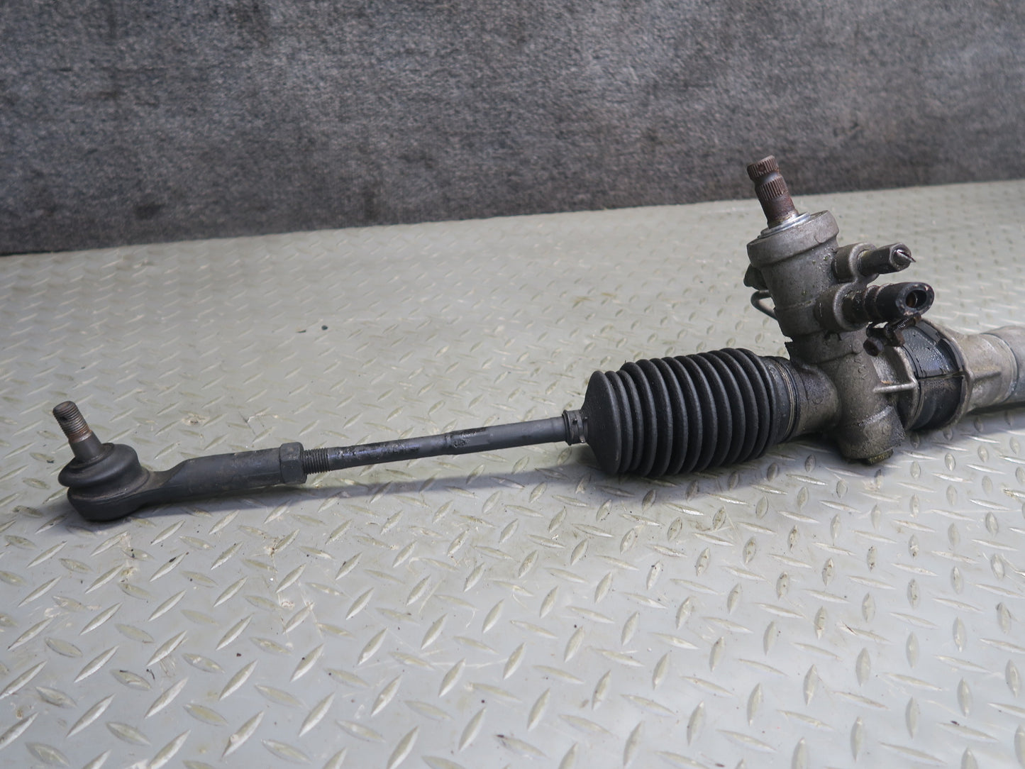 96-98 Nissan Stagea WGC34 RB25DE RB20E RWD NA Power Steering Rack AND Pinion OEM