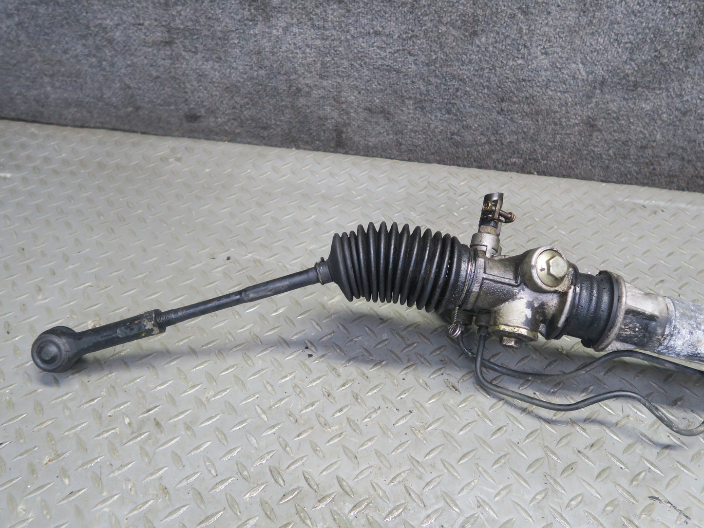 96-98 Nissan Stagea WGC34 RB25DE RB20E RWD NA Power Steering Rack AND Pinion OEM