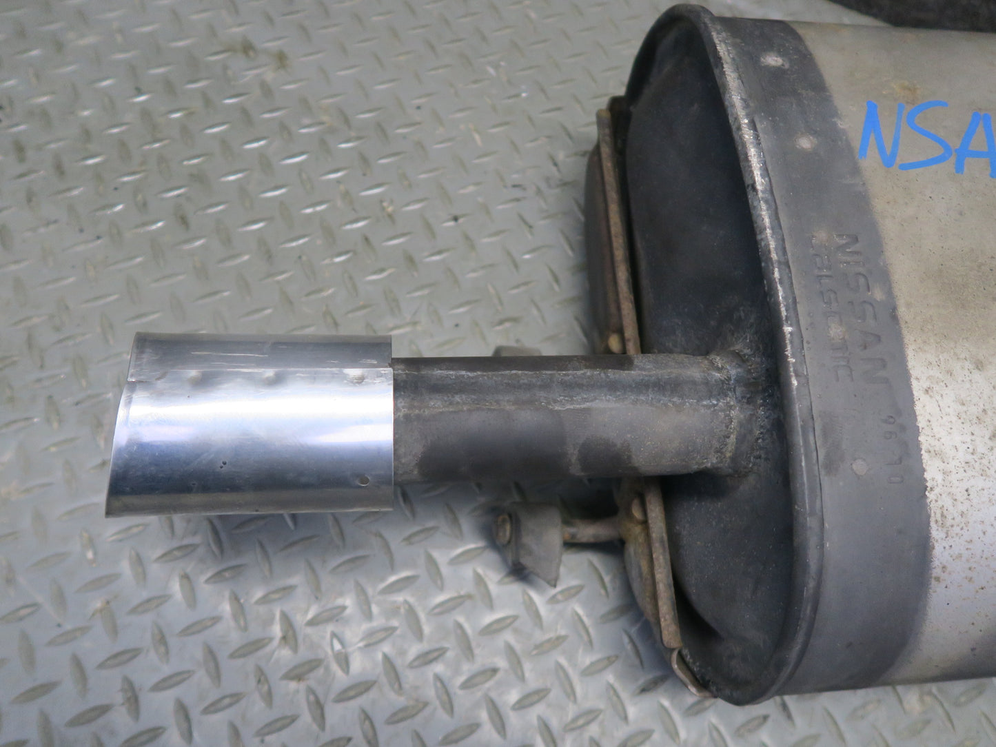 96-98 Nissan Stagea WGC34 RWD RB25DE NA Rear Exhaust Muffler 33K Miles OEM