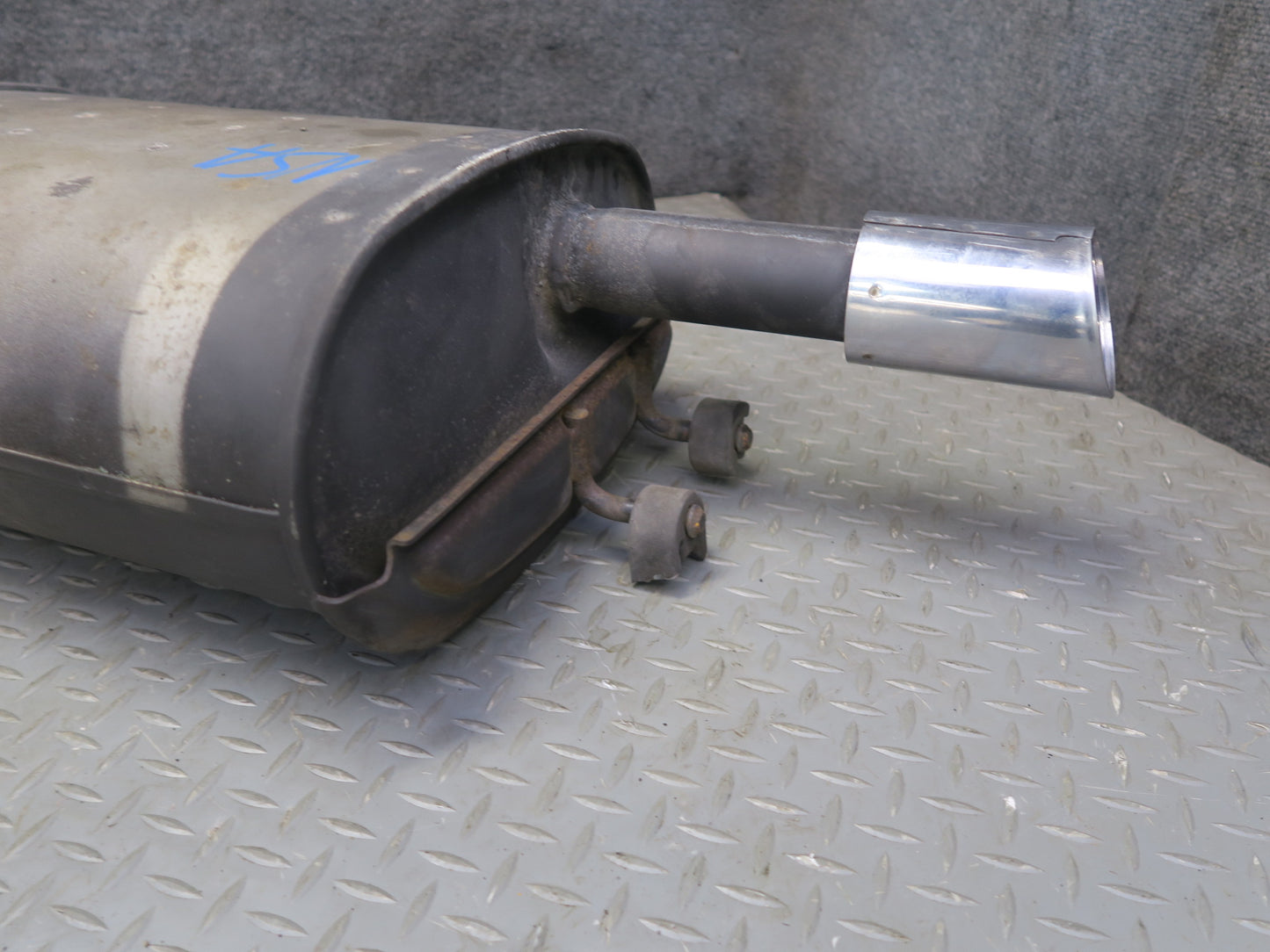 96-98 Nissan Stagea WGC34 RWD RB25DE NA Rear Exhaust Muffler 33K Miles OEM
