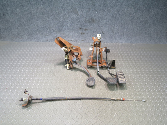 86-88 Toyota Supra MA70L 7MGE M/T Gas Acceleration Brake Clutch Pedal Set OEM