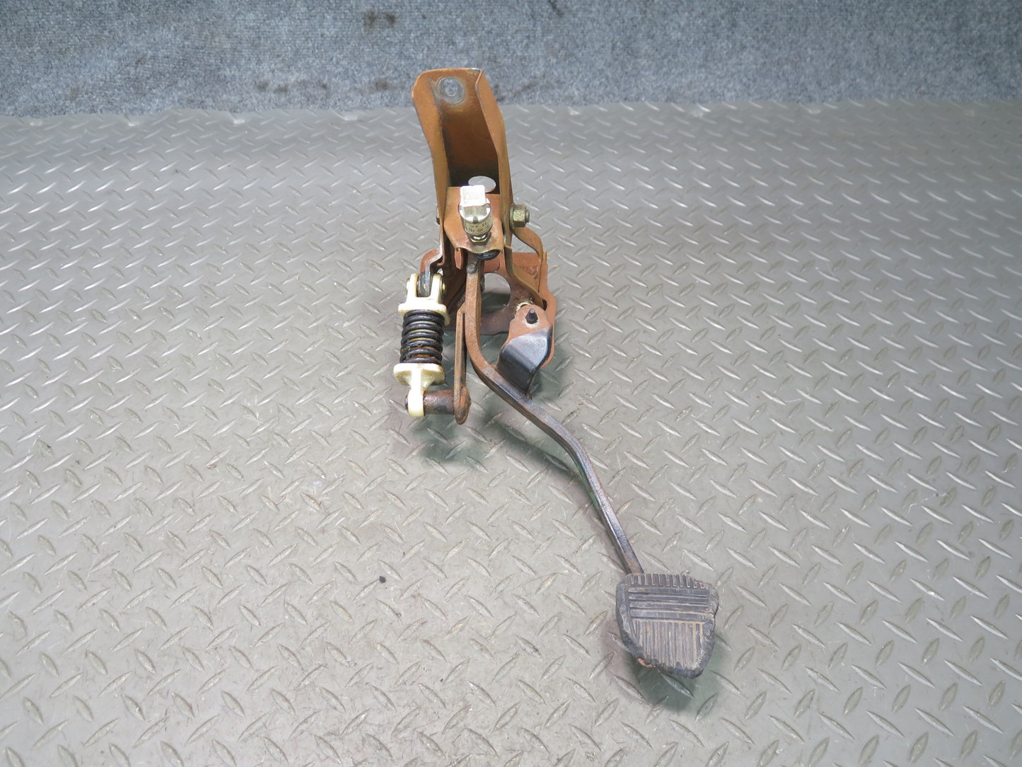86-88 Toyota Supra MA70L 7MGE M/T Gas Acceleration Brake Clutch Pedal Set OEM