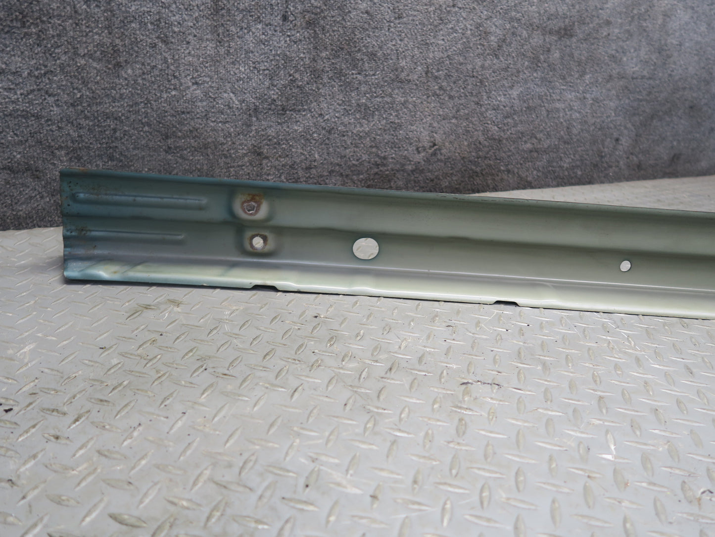 96-98 Nissan Stagea WGC34 Rear Bumper Reinforcement Impact Bar Green OEM