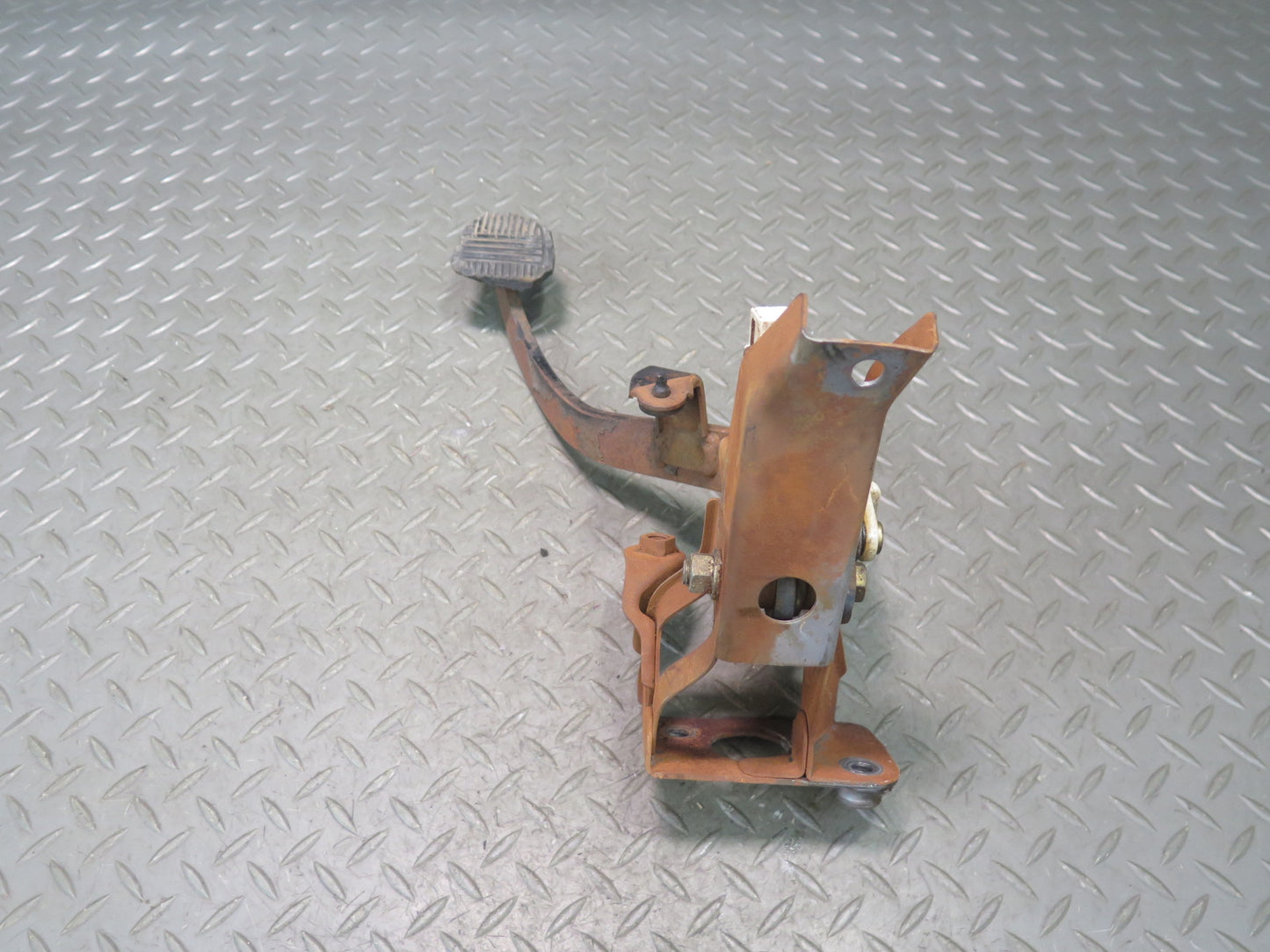 86-88 Toyota Supra MA70L 7MGE M/T Gas Acceleration Brake Clutch Pedal Set OEM