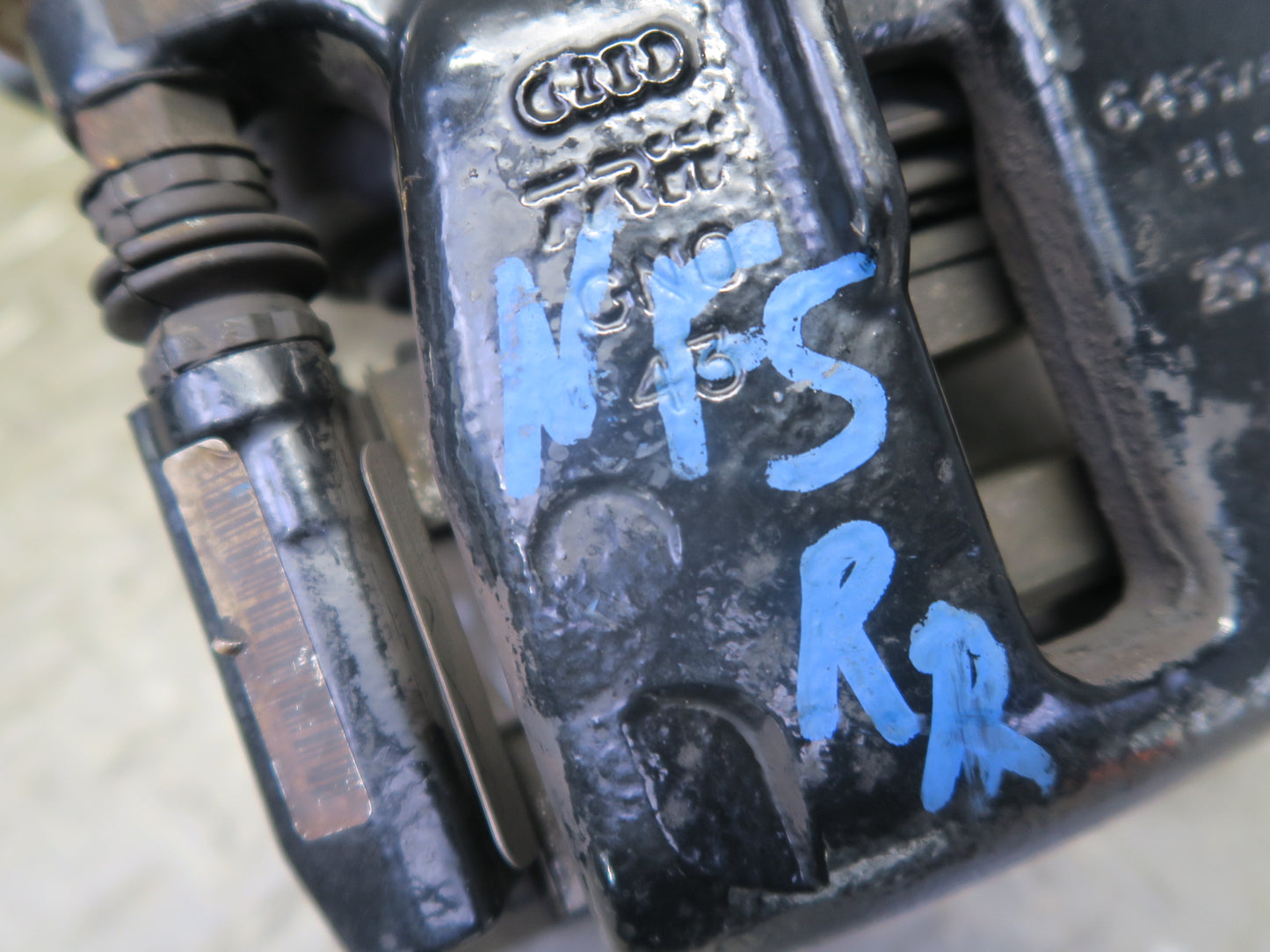 08-12 Audi B8 S5 4.2L AWD Rear Right Brake Caliper 81K Miles OEM