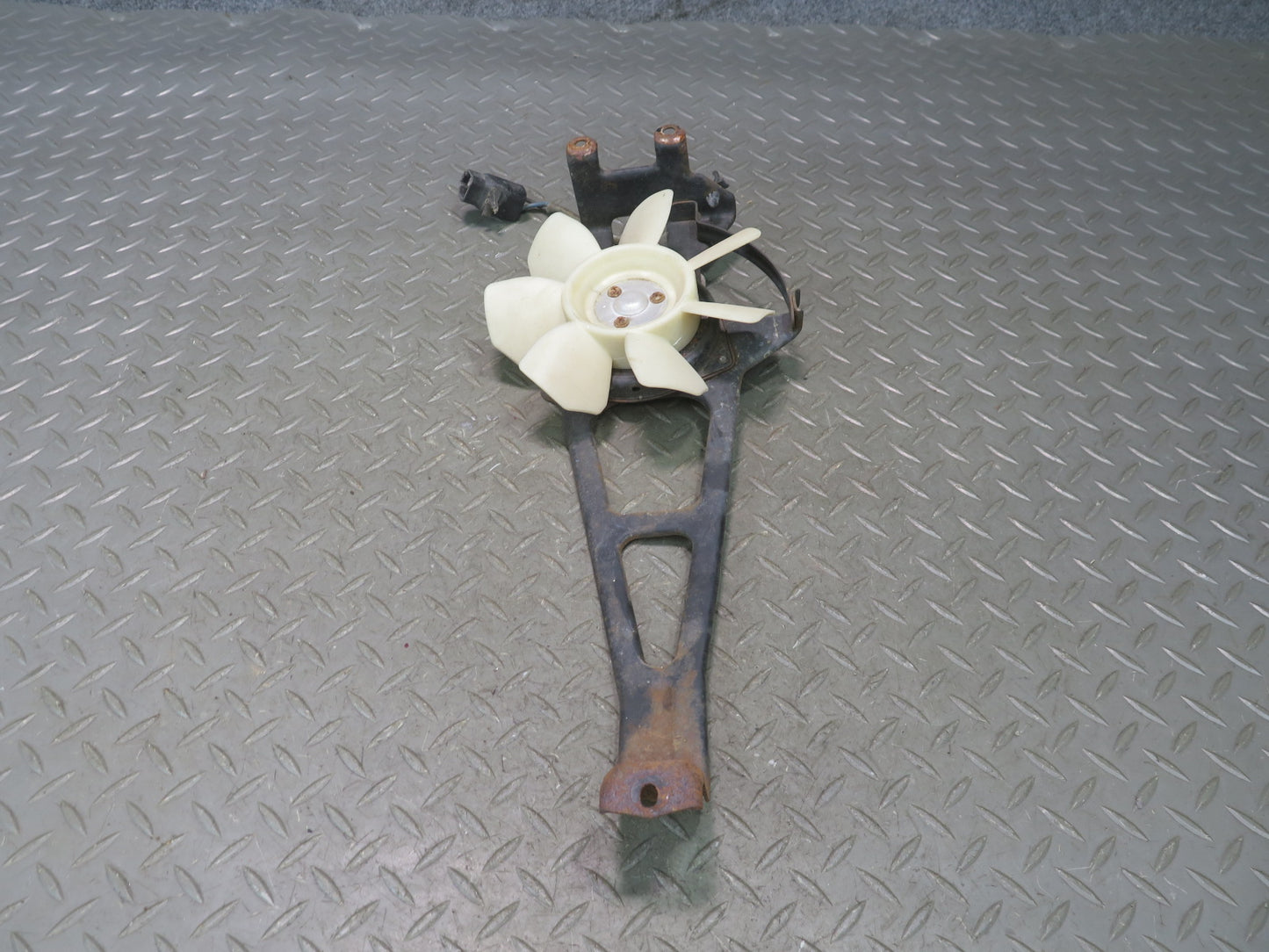 86-88 Toyota Supra MA70L 7MGE Engine Radiator Cooling Fan Motor  OEM