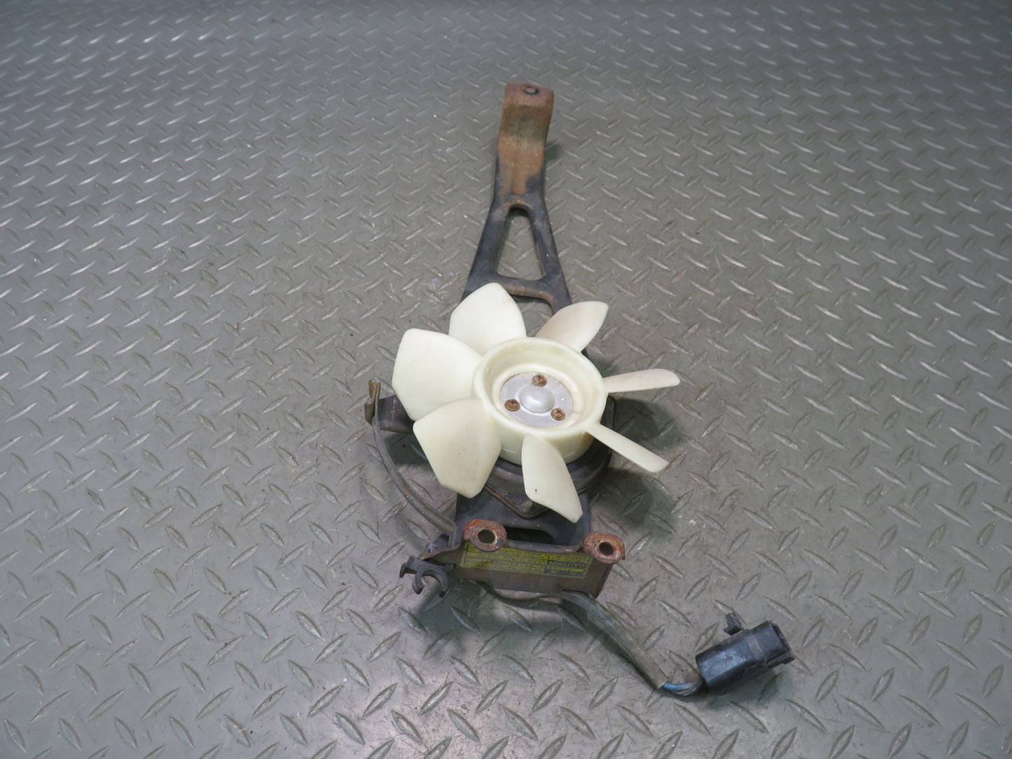 86-88 Toyota Supra MA70L 7MGE Engine Radiator Cooling Fan Motor  OEM
