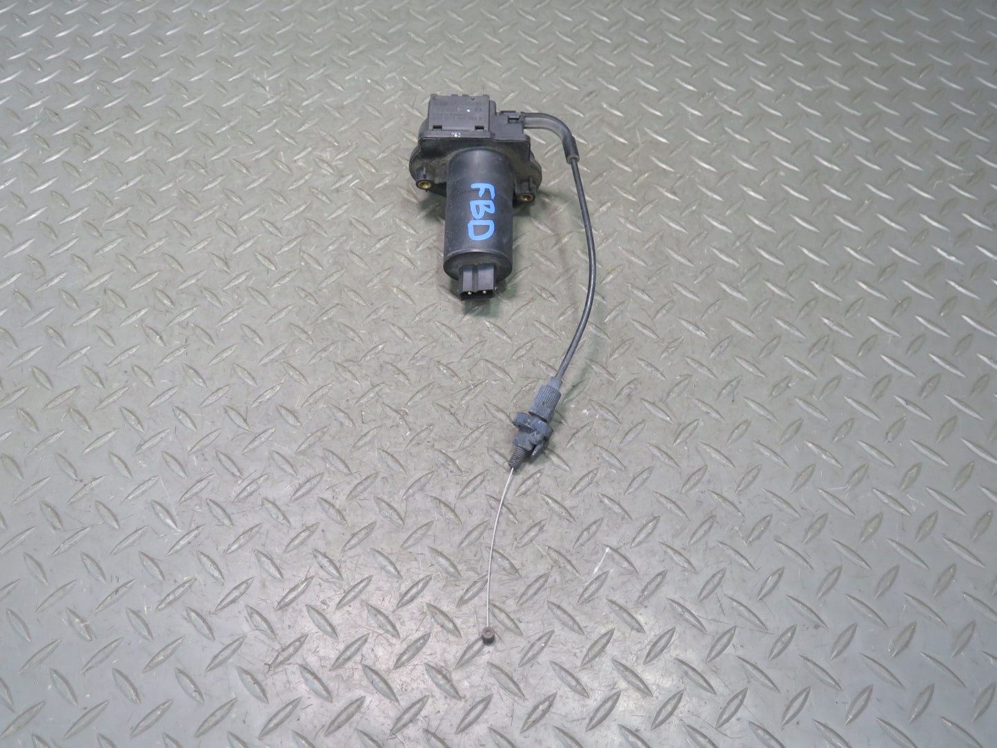 96-99 BMW E36 328IC Throttle Body Actuator Motor 1163163 OEM