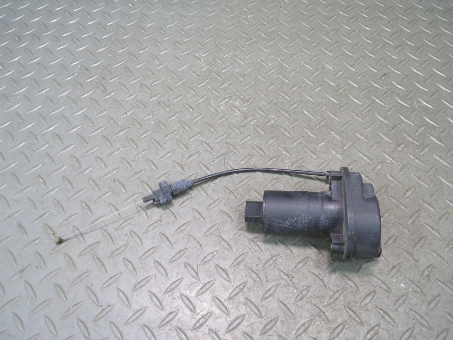 96-99 BMW E36 328IC Throttle Body Actuator Motor 1163163 OEM