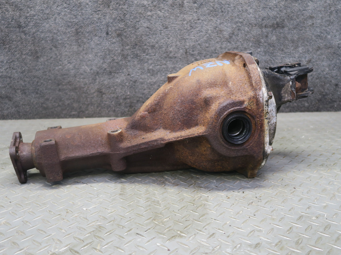 1983 Datsun Nissan 280ZX S130 AT Turbo Rear Differential Carrier 3.545 Ratio OEM
