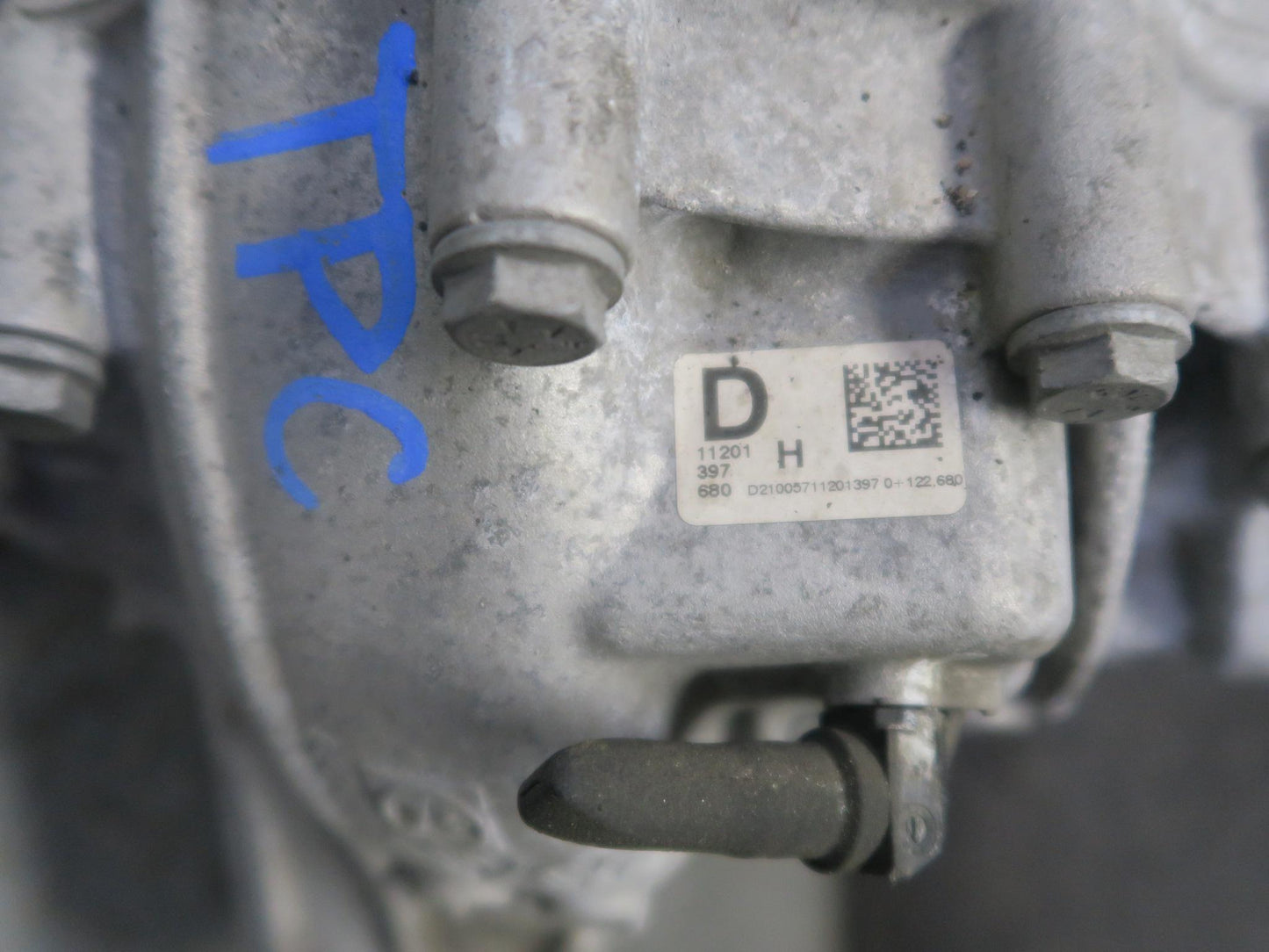 2011-2014 Porsche Cayenne 958 4.8L Turbo Front Differential Carrier 2.92 Ratio