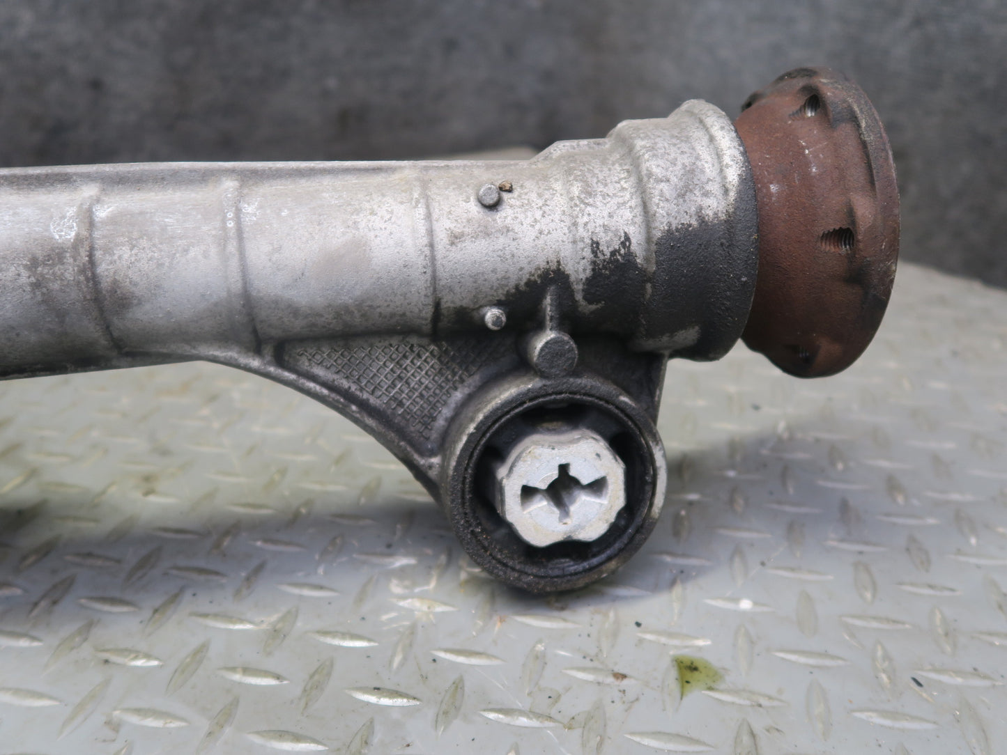 2011-2014 Porsche Cayenne 958 4.8L Turbo Front Differential Carrier 2.92 Ratio