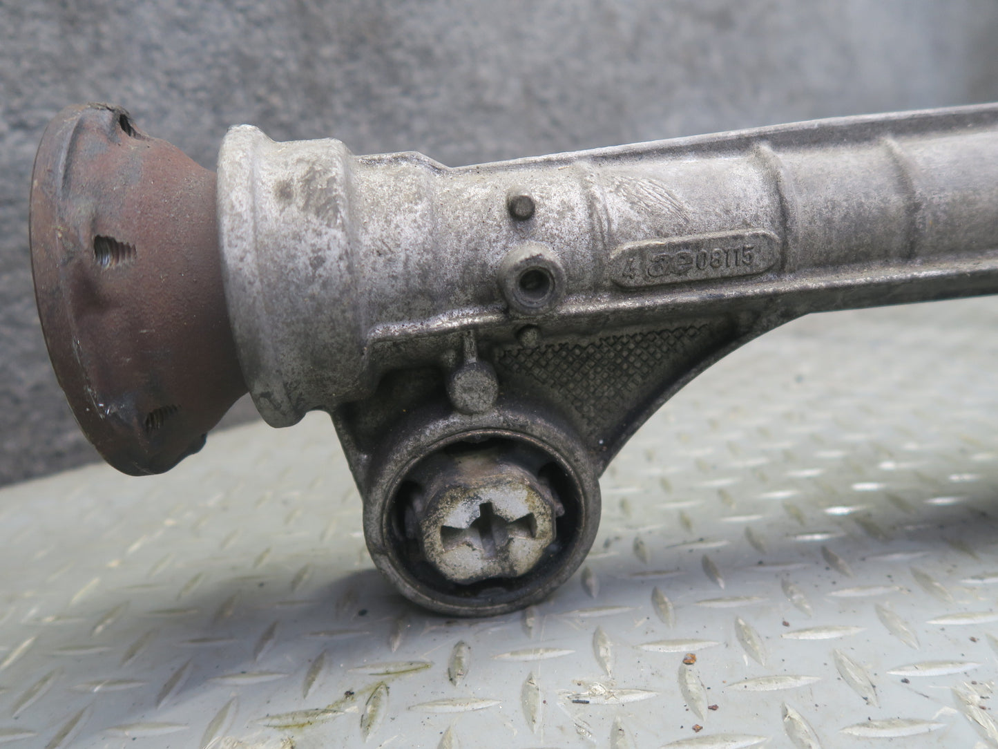 2011-2014 Porsche Cayenne 958 4.8L Turbo Front Differential Carrier 2.92 Ratio