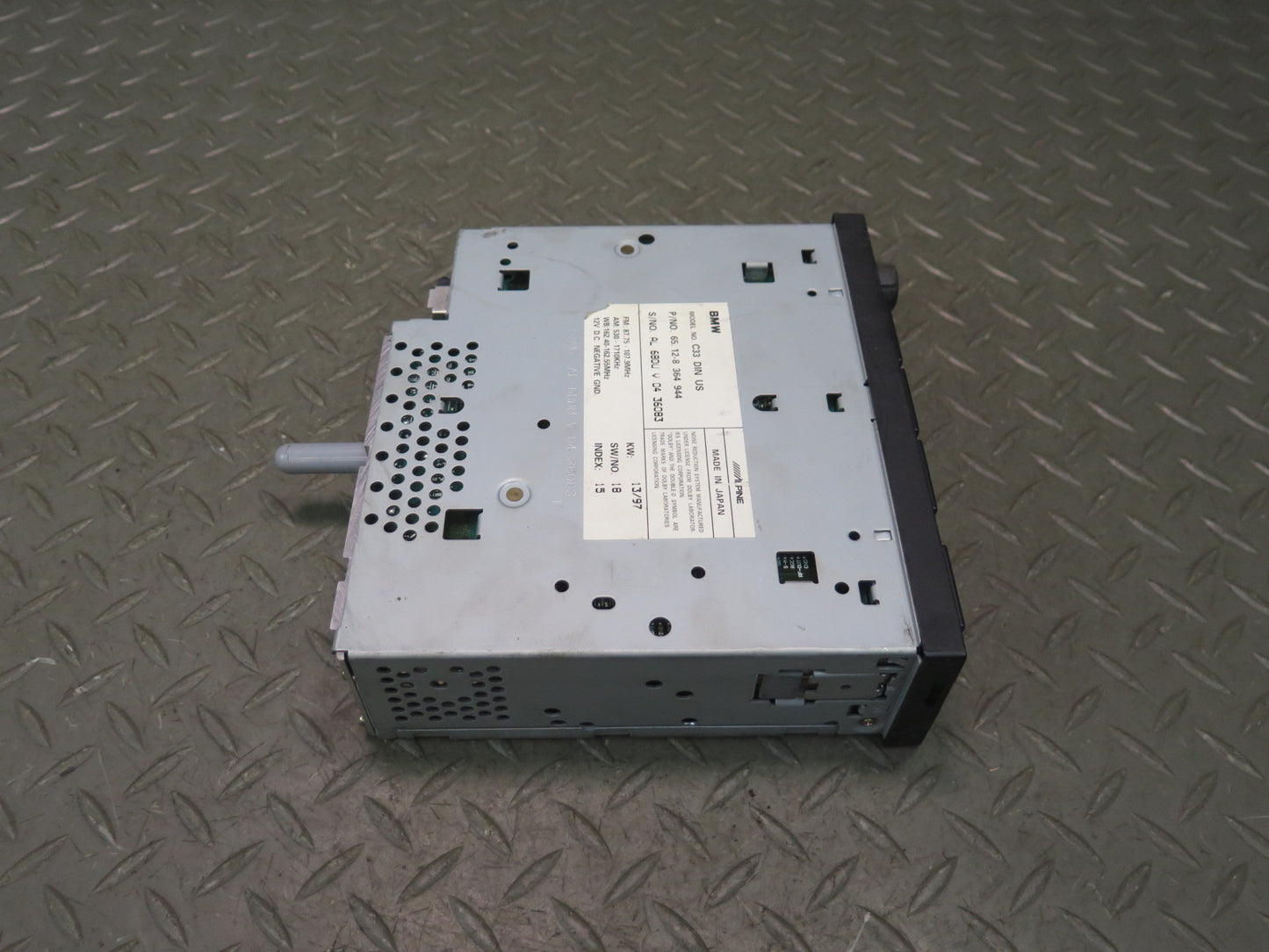 96-99 BMW E36 328iC Car Stereo Radio Cassette Player 8364944 OEM