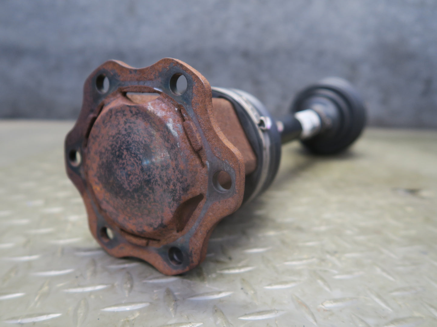 08-17 Audi 8T A5 S5 AWD Front Left Axle Half Shaft 8K0407271Q 81K Miles OEM