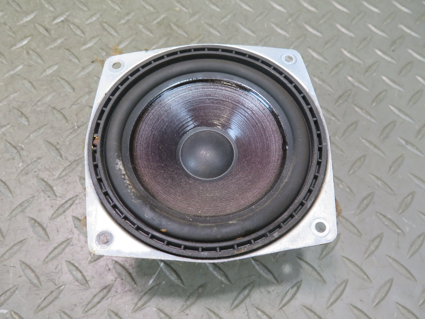94-99 BMW E36 328iC Set of 2 Front Left & Right Lower Kick Panel Speaker OEM