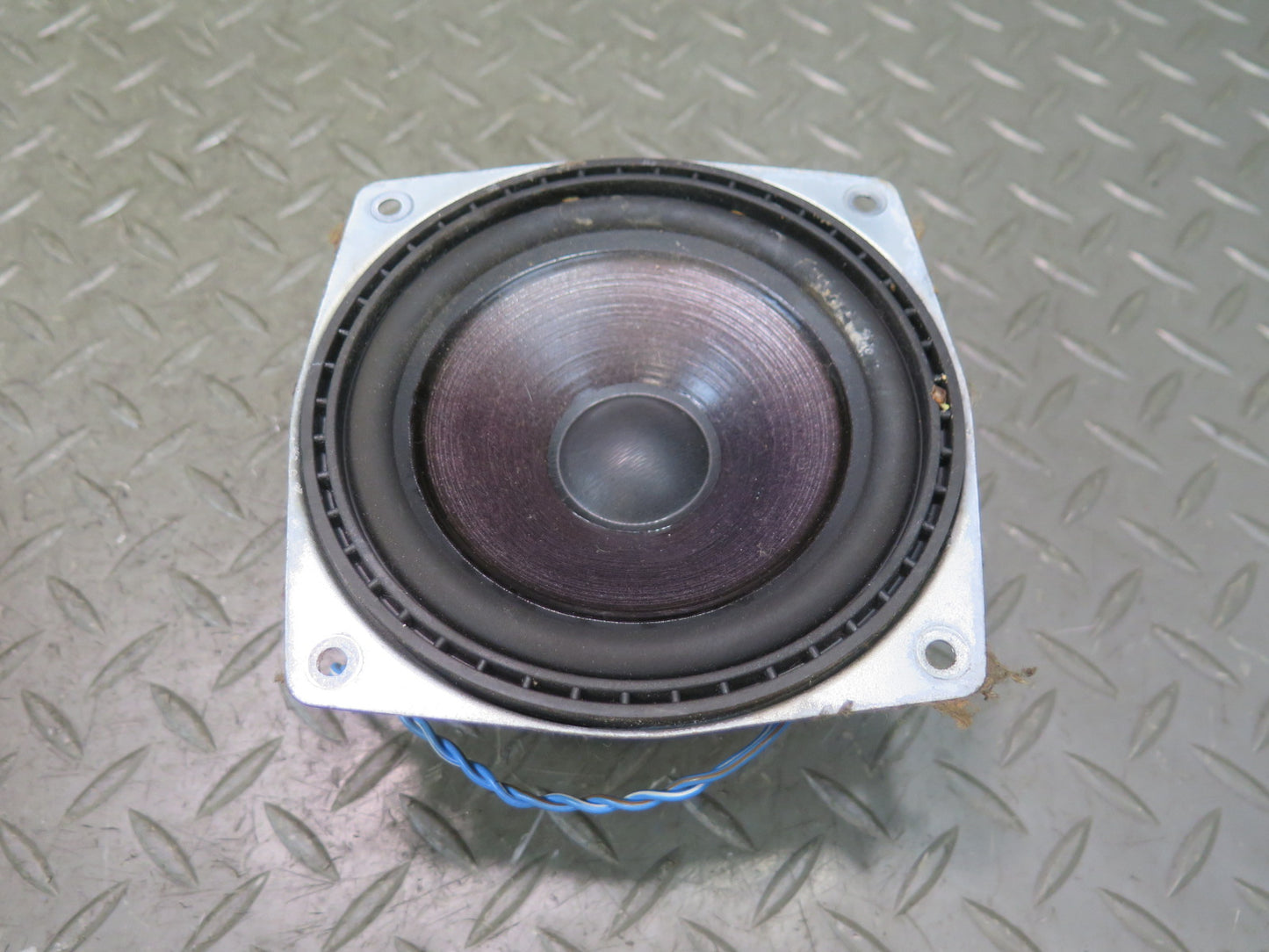 94-99 BMW E36 328iC Set of 2 Front Left & Right Lower Kick Panel Speaker OEM