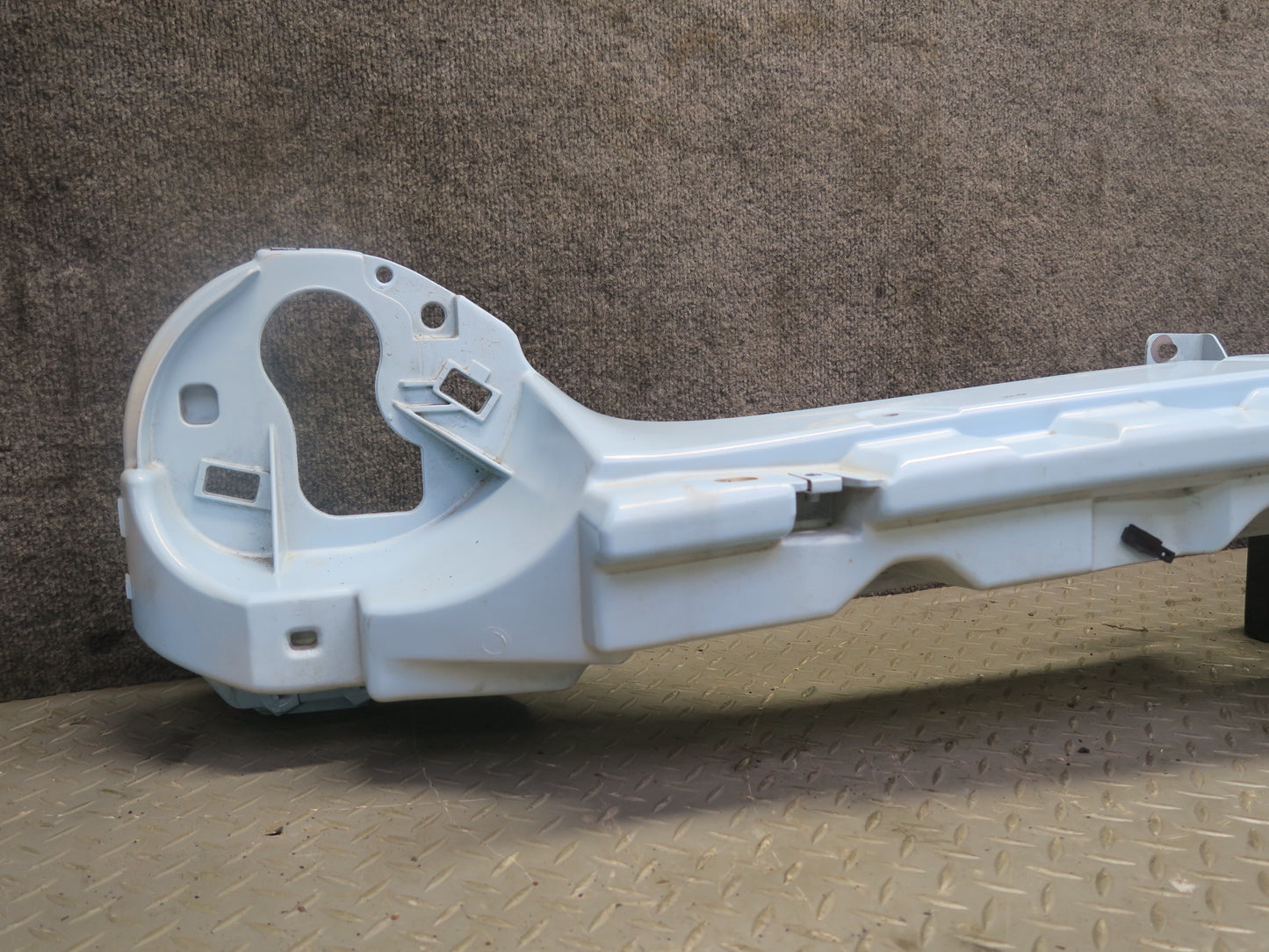 02-05 Ford Thunderbird Front Headlight Mount Bracket Support Bar Panel OEM