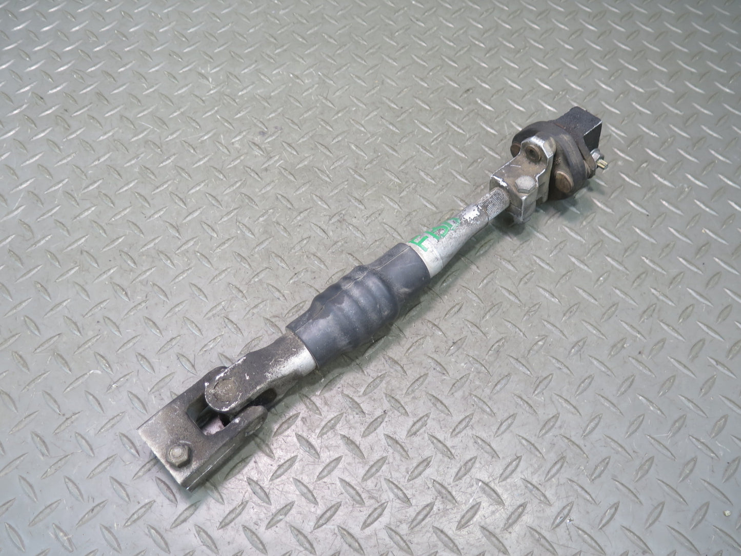 95-99 BMW E36 328iC Steering Column Lower U Joint Linkage Shaft OEM