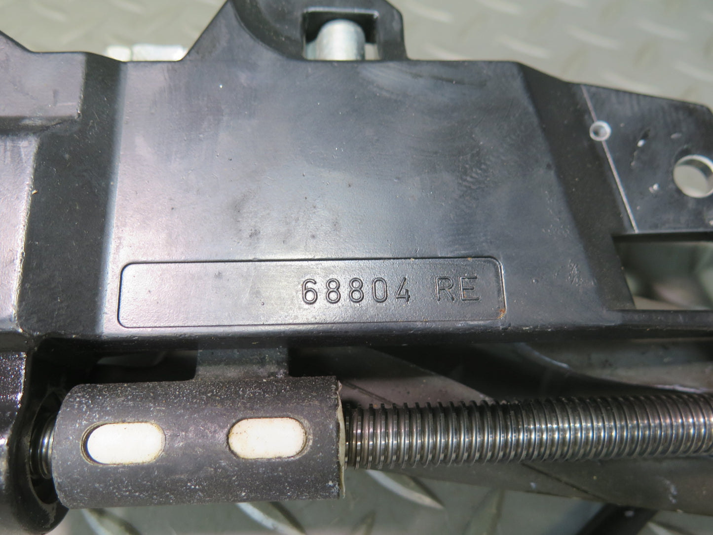 94-99 BMW E36 325iC 328iC Convertible TOP Roof Lock Latch Base Plate Set OEM