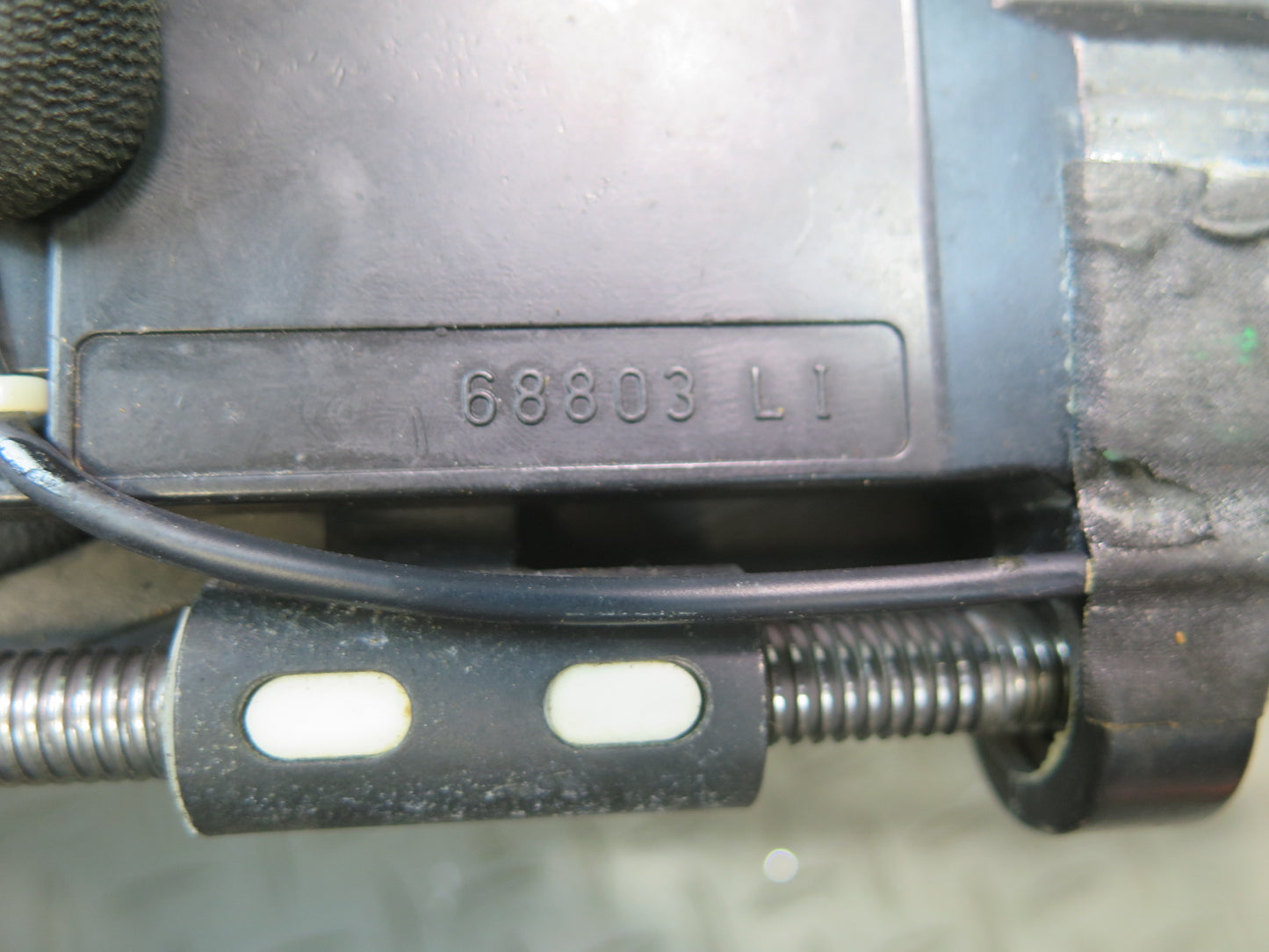 94-99 BMW E36 325iC 328iC Convertible TOP Roof Lock Latch Base Plate Set OEM