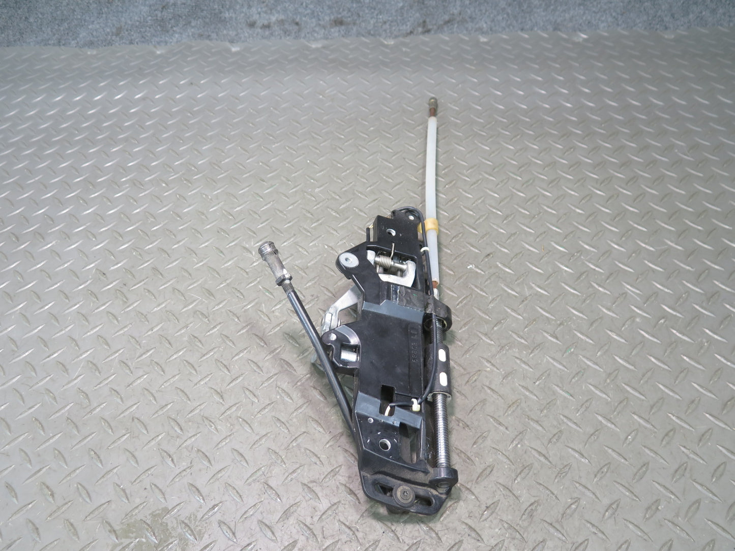 94-99 BMW E36 325iC 328iC Convertible TOP Roof Lock Latch Base Plate Set OEM