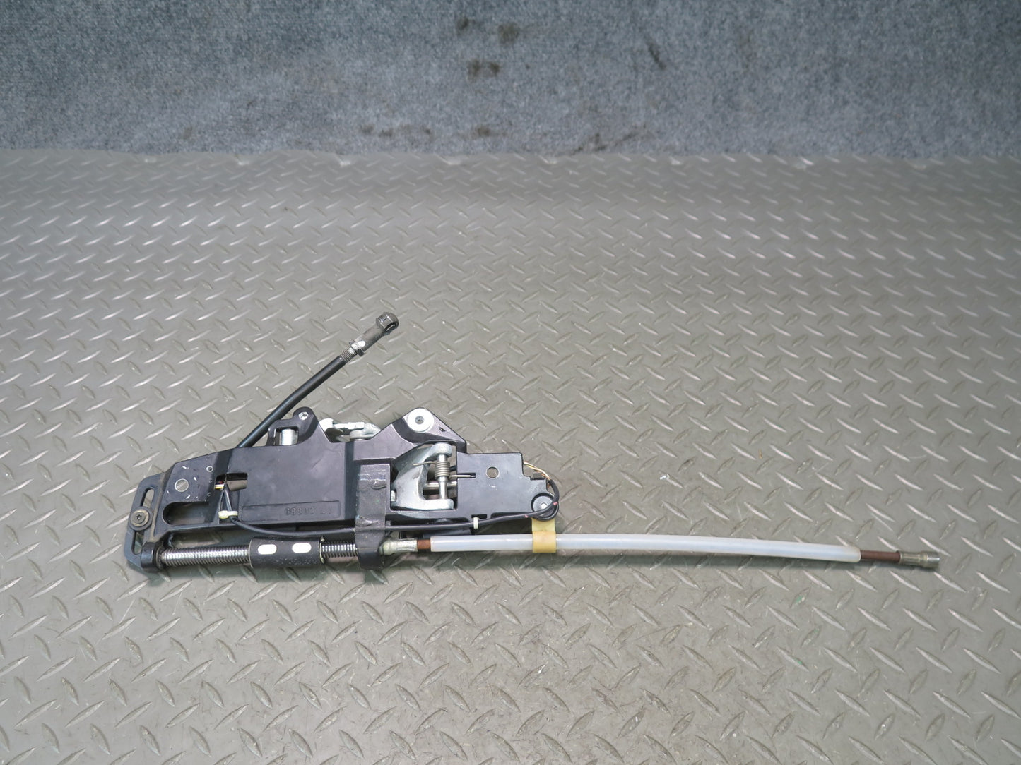 94-99 BMW E36 325iC 328iC Convertible TOP Roof Lock Latch Base Plate Set OEM