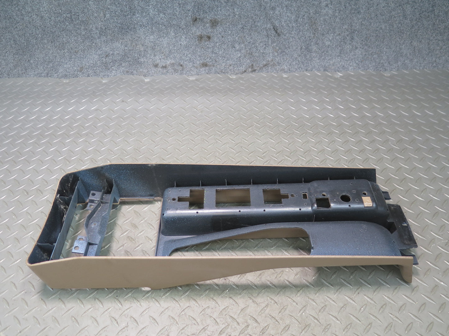 94-99 BMW E36 328iC Convertible Center Console Trim Cover Panel OEM
