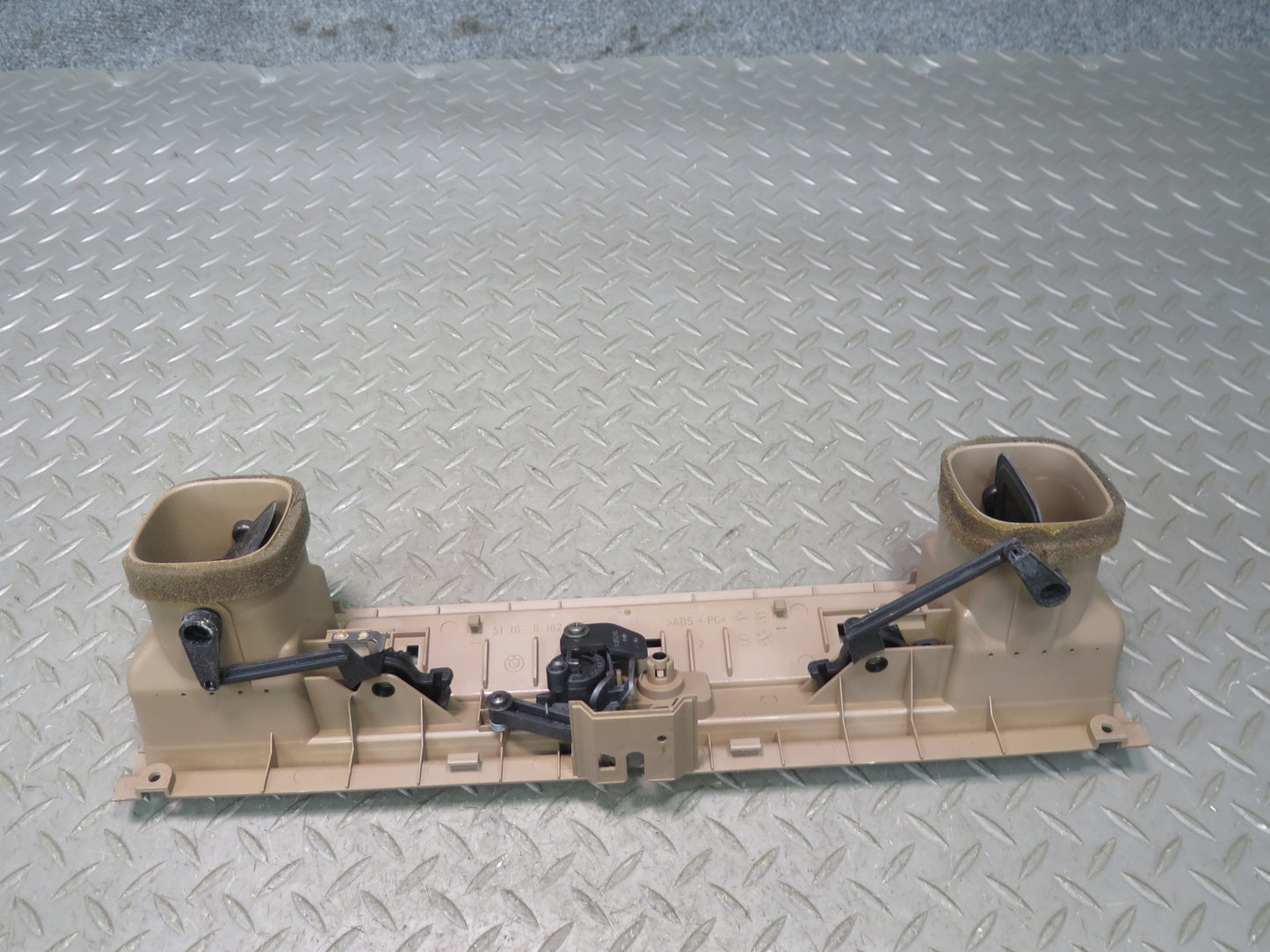 94-99 BMW E36 328iC Dash Front Right Air Vent Trim Panel 8162022 OEM
