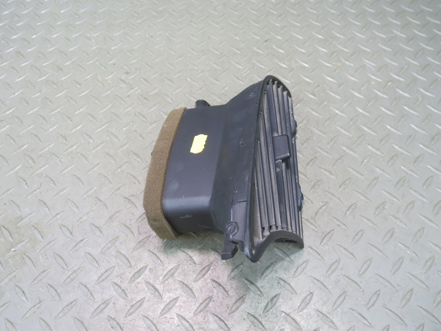 94-99 BMW E36 328iC Dash Front Center A/C Air Vent Grille OEM