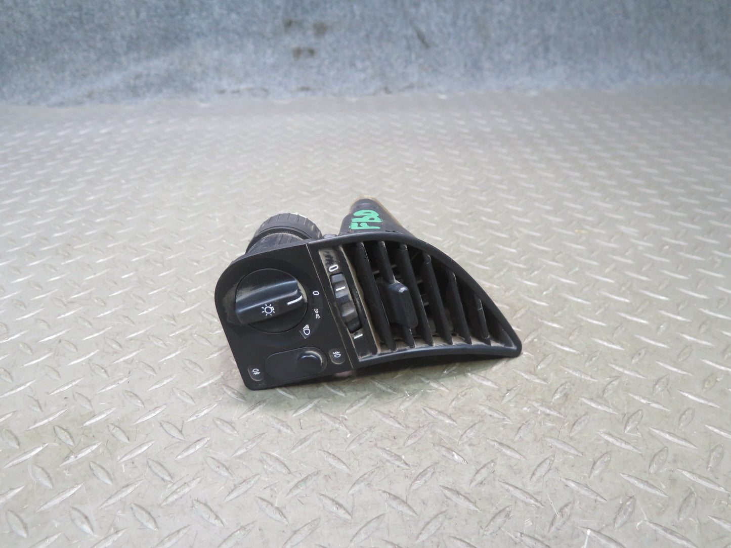 94-99 BMW E36 328iC Dash Front Left Air Vent Headlight Fog Light Lamp Switch OEM