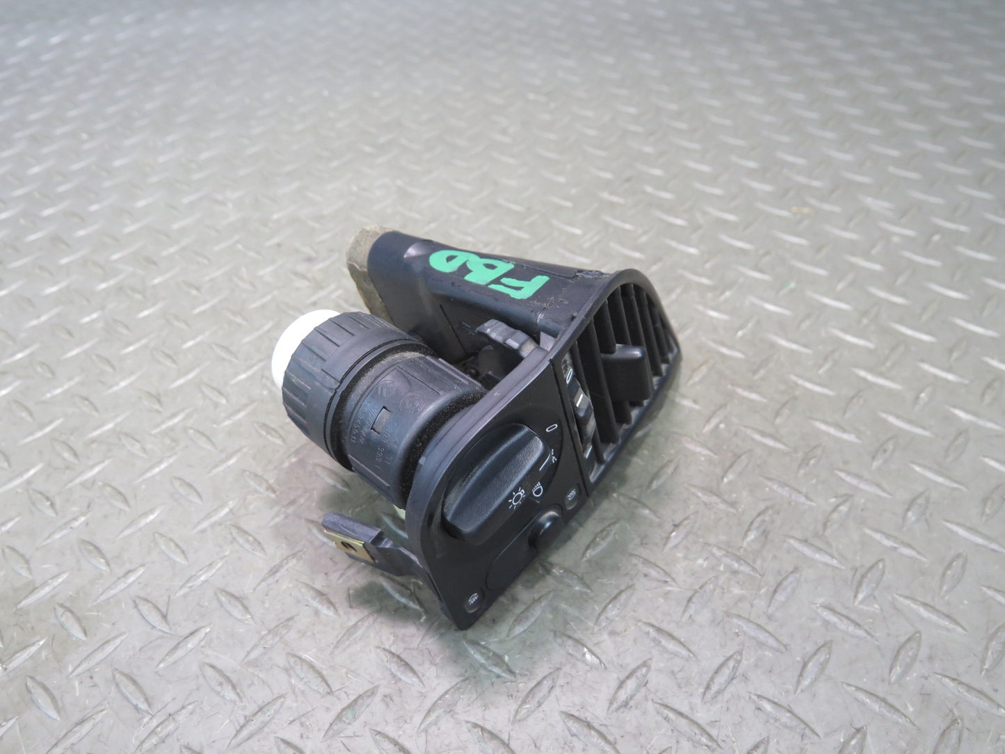 94-99 BMW E36 328iC Dash Front Left Air Vent Headlight Fog Light Lamp Switch OEM