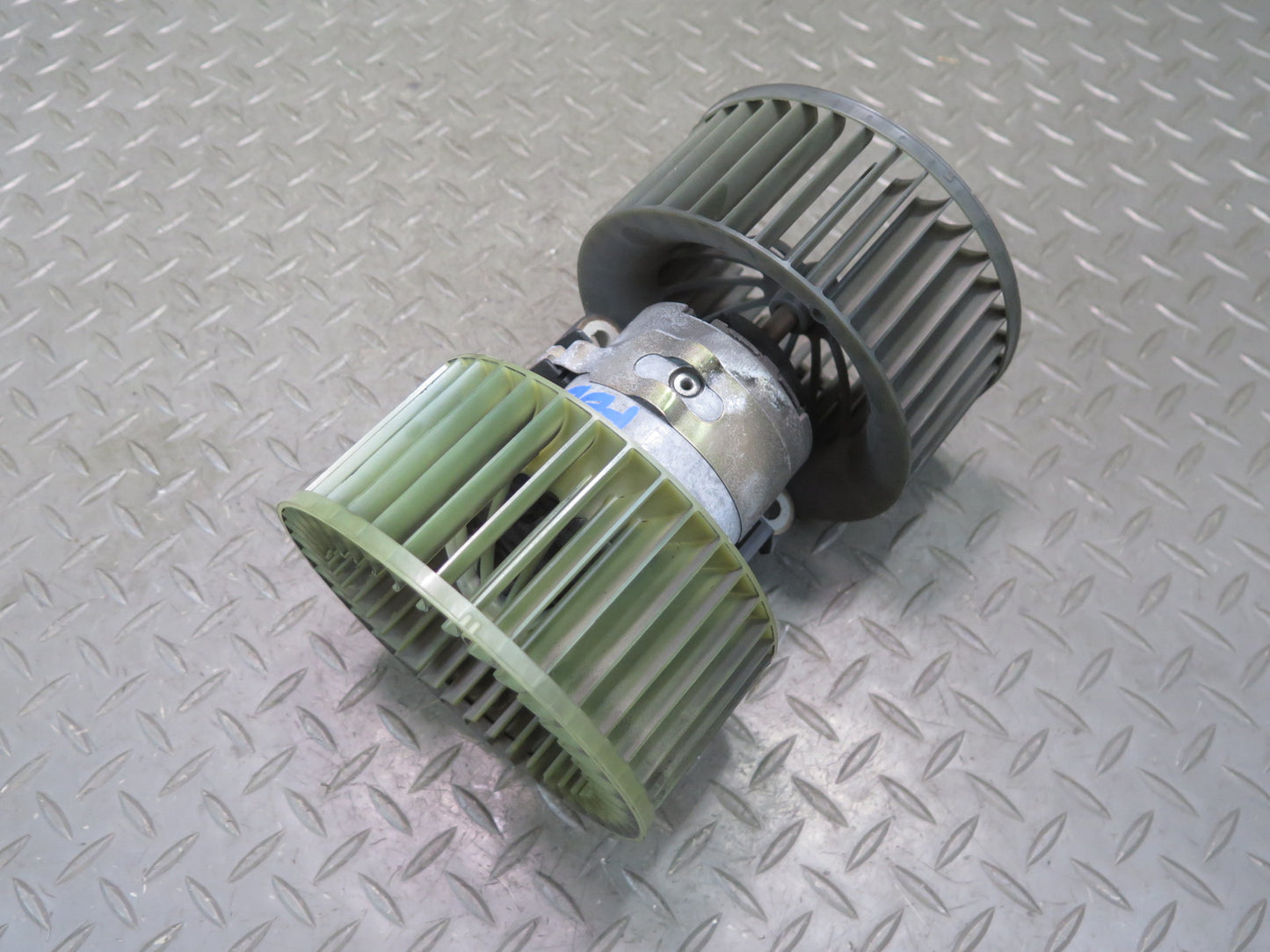 96-99 BMW E36 328iC A/C Heater Blower Motor Fan OEM